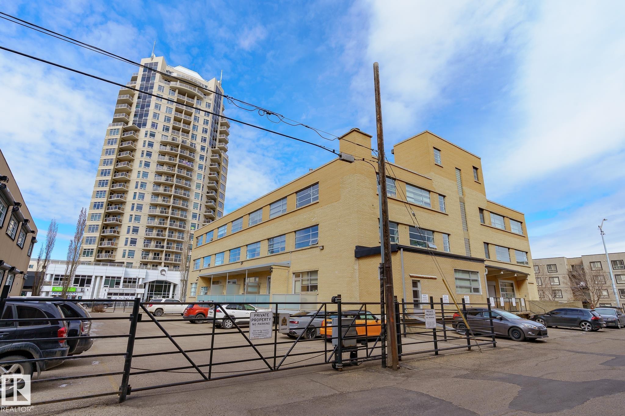 #310 10355 105 St Nw, Edmonton, AB - Outdoor With Facade