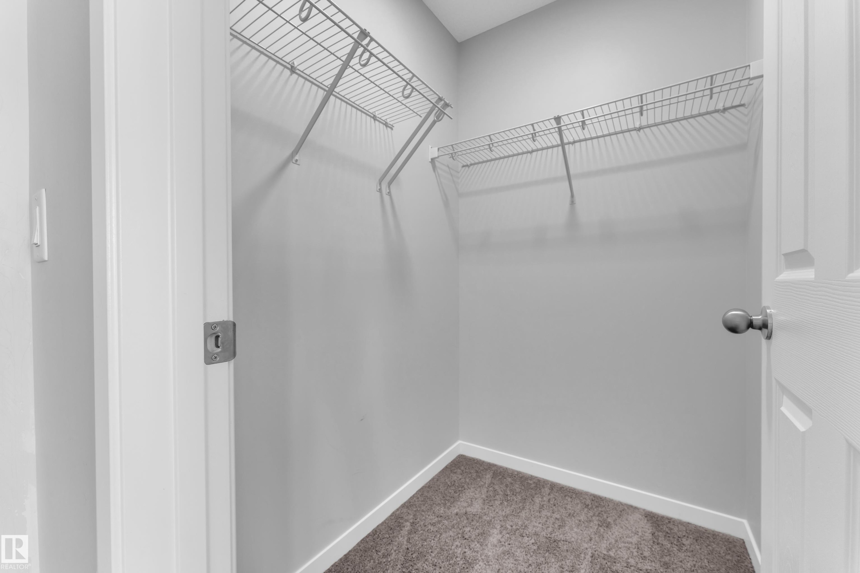 1235 16 Avenue, Edmonton, AB - Indoor With Storage
