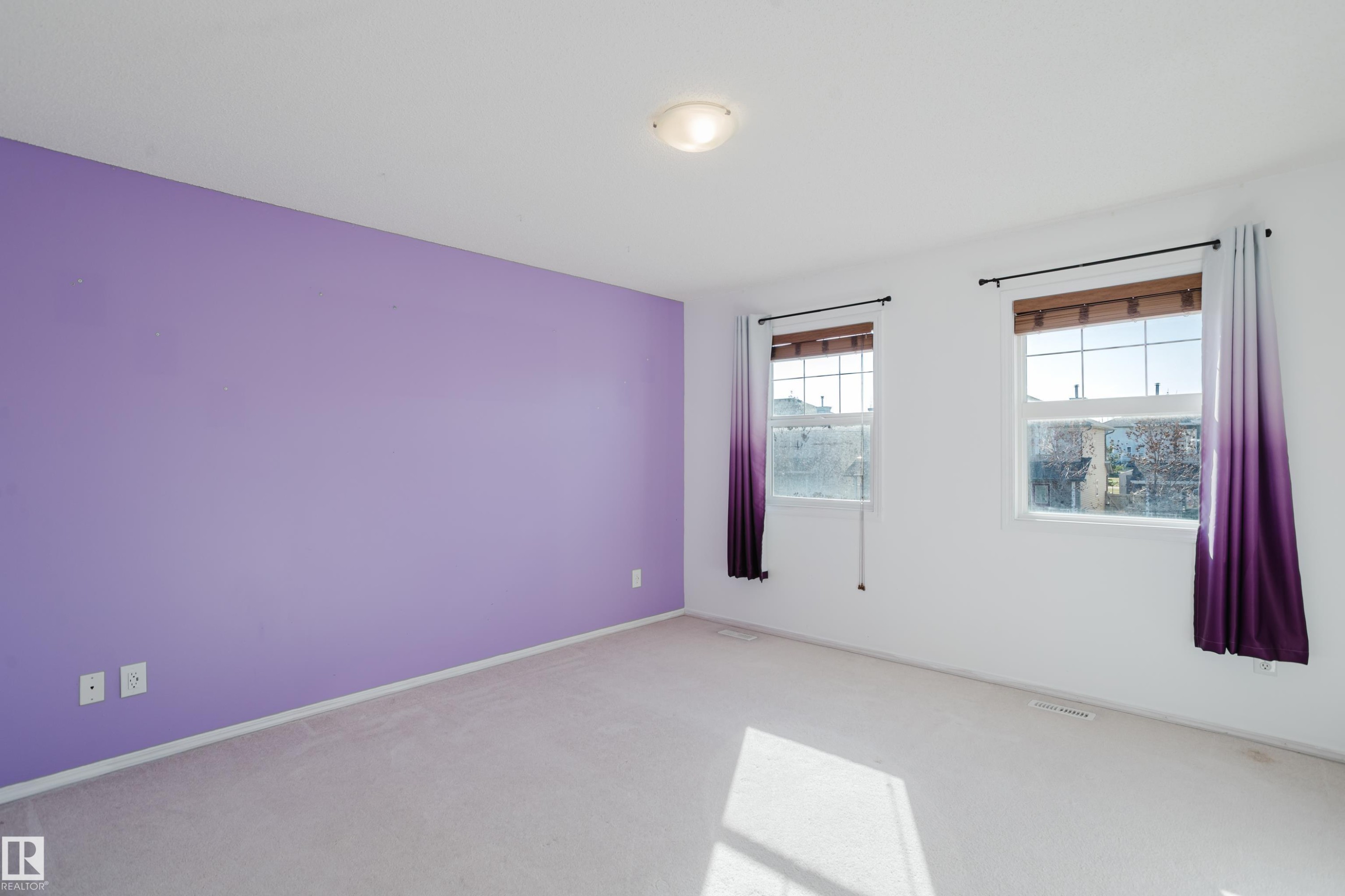 1666 Melrose Place, Edmonton, AB - Indoor Photo Showing Other Room