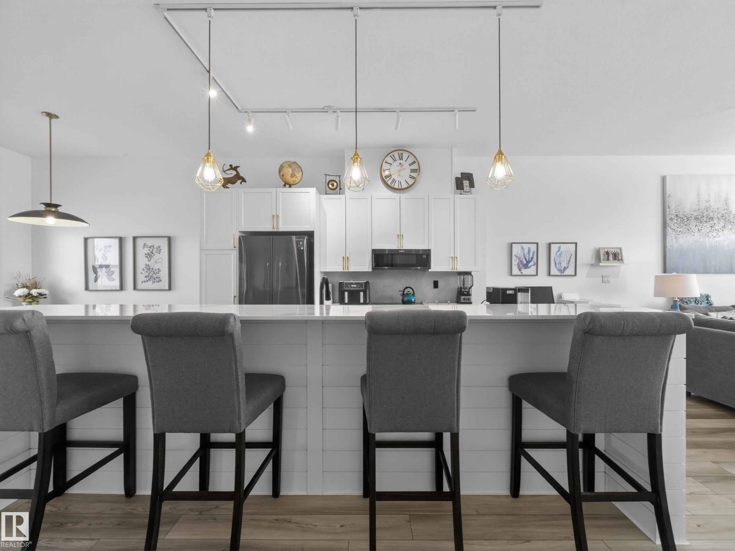 516 9507 101 Avenue, Edmonton, AB - Indoor