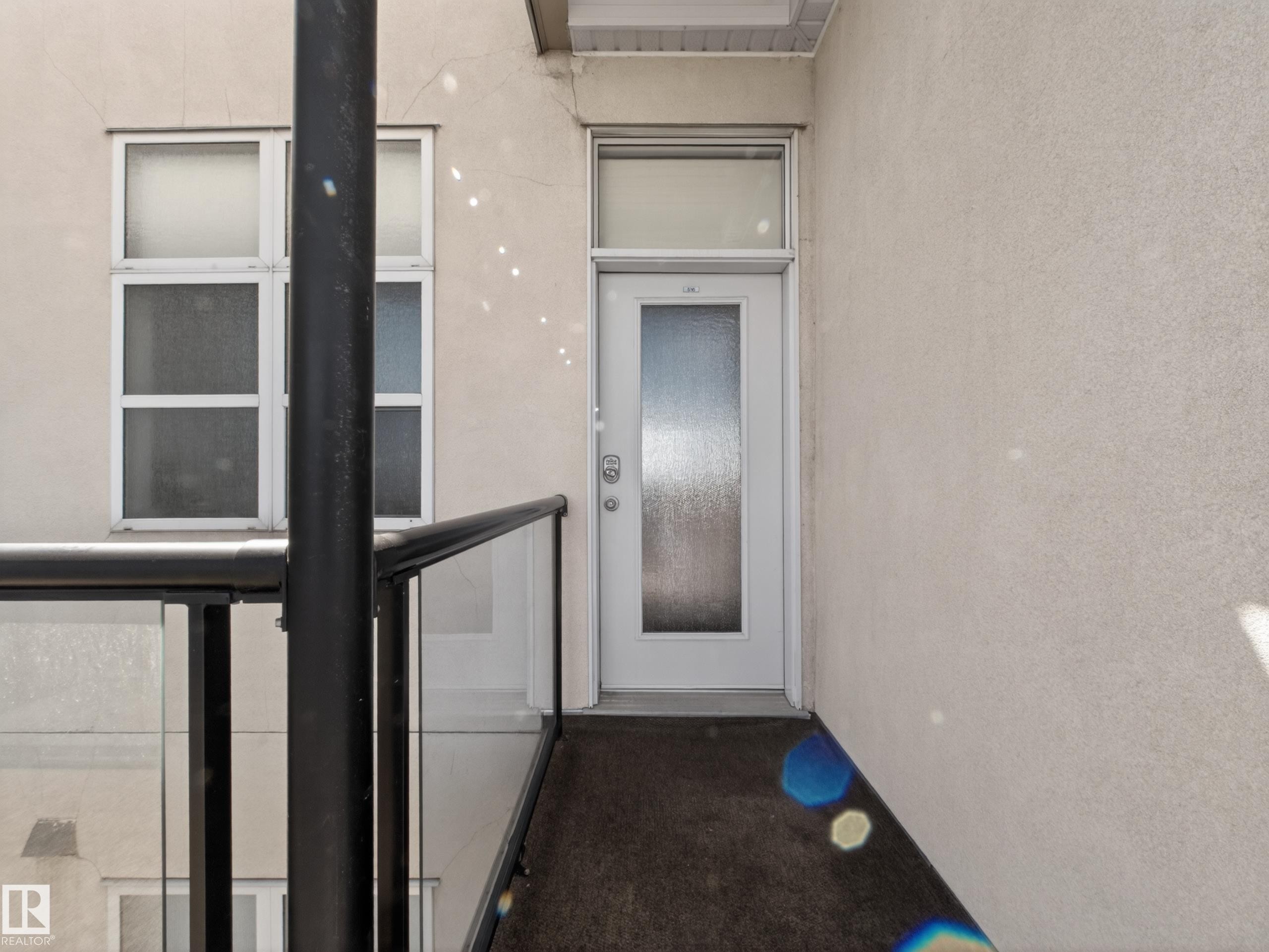 516 9507 101 Avenue, Edmonton, AB - With Exterior