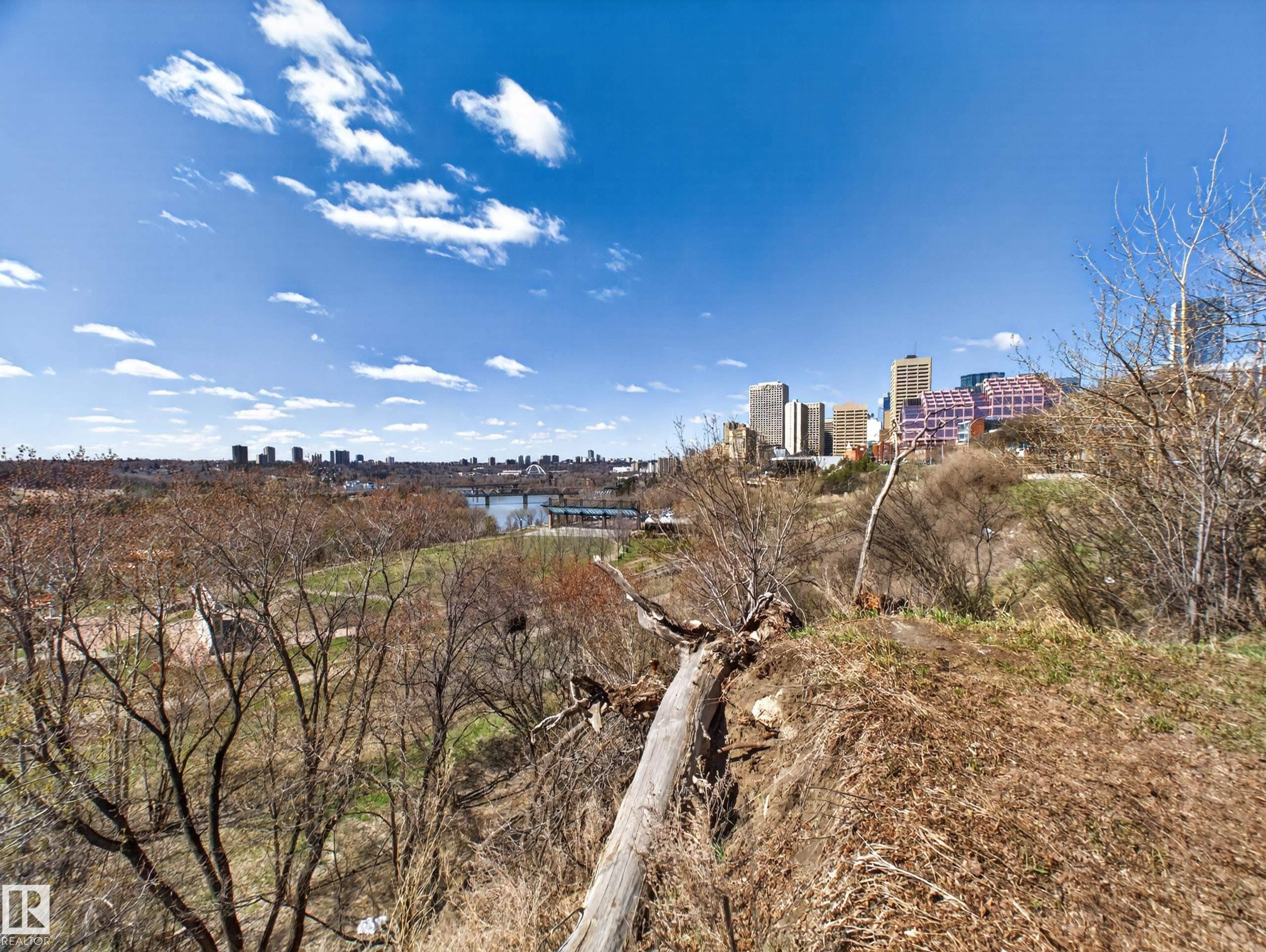 516 9507 101 Avenue, Edmonton, AB - Outdoor With View