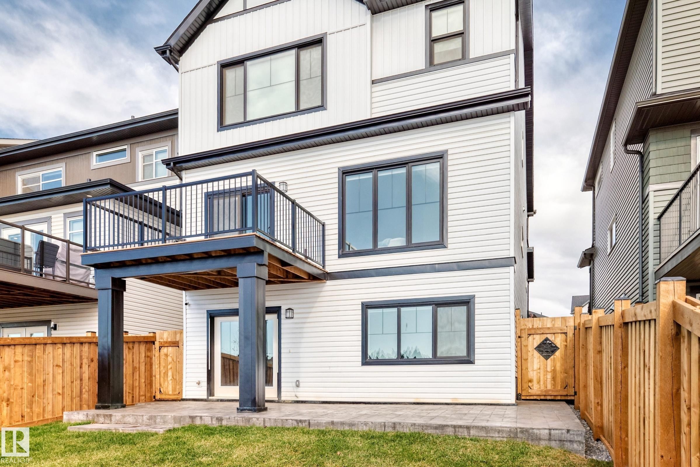 3247 Chernowski Way, Edmonton, AB - Outdoor With Exterior