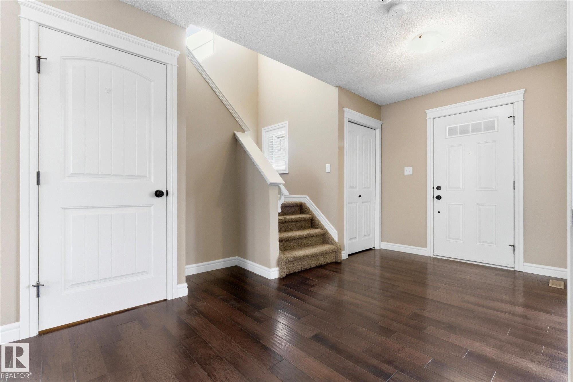 552 178A Street, Edmonton, AB - Indoor Photo Showing Other Room