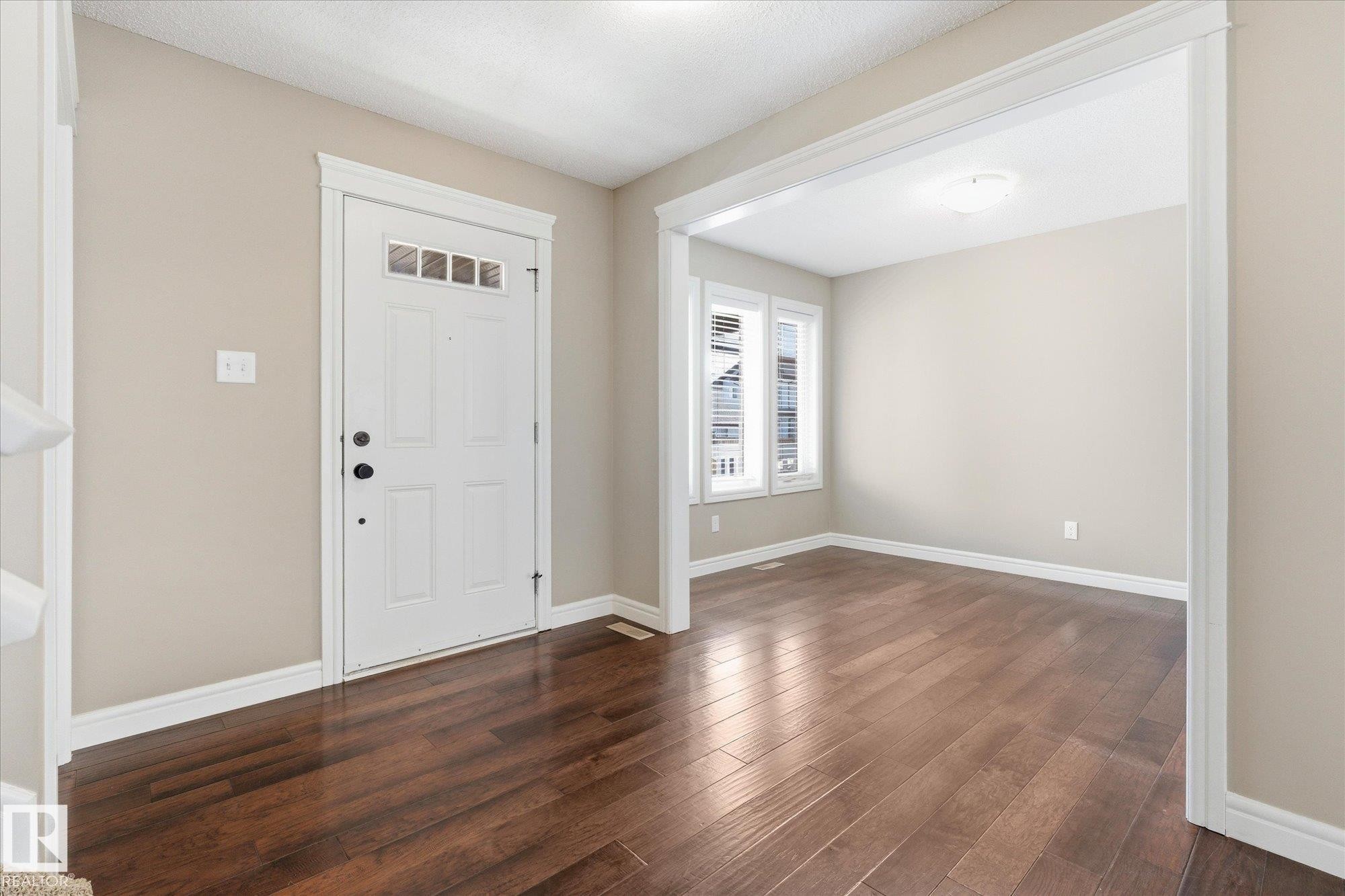 552 178A Street, Edmonton, AB - Indoor Photo Showing Other Room