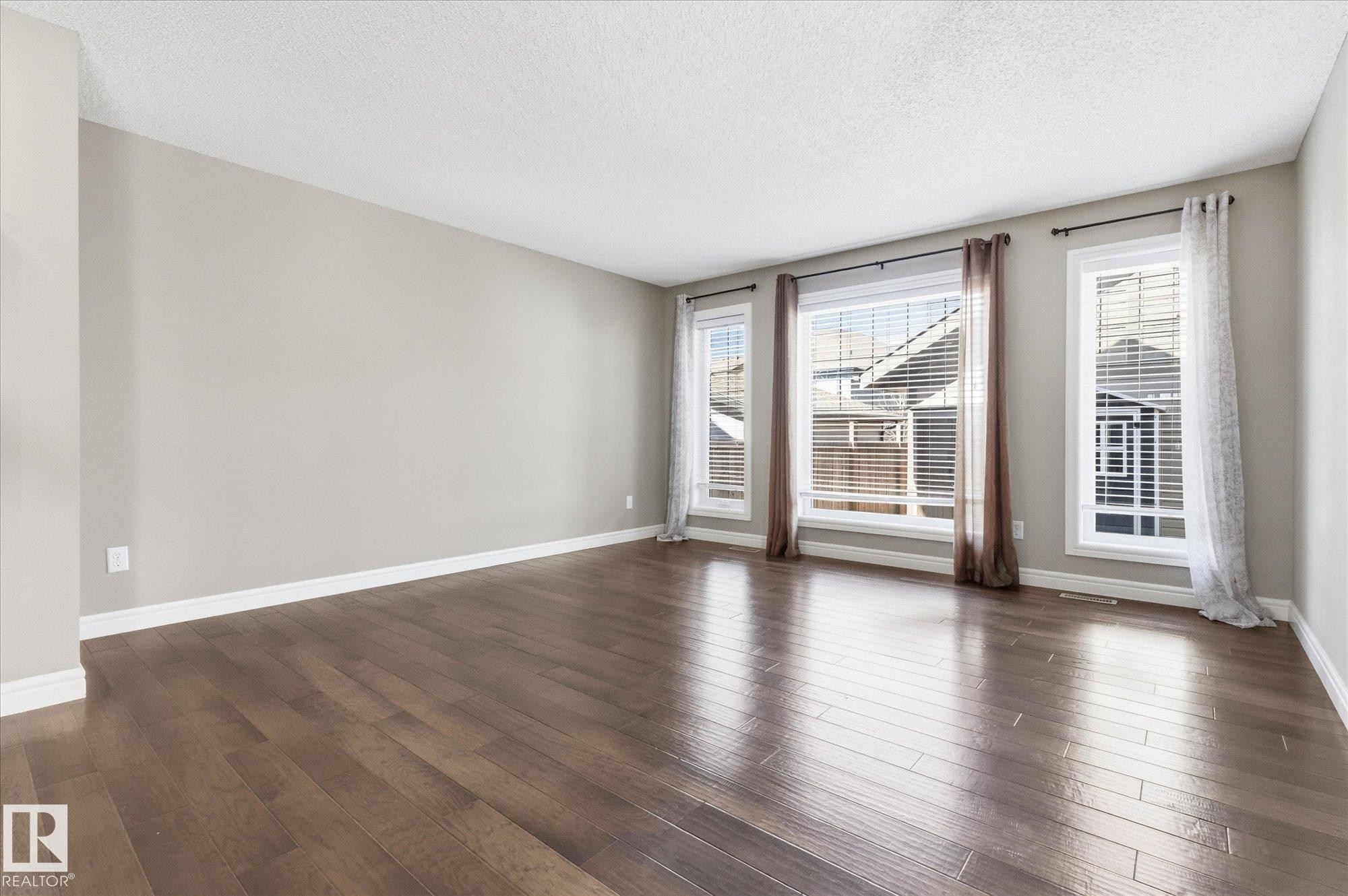 552 178A Street, Edmonton, AB - Indoor