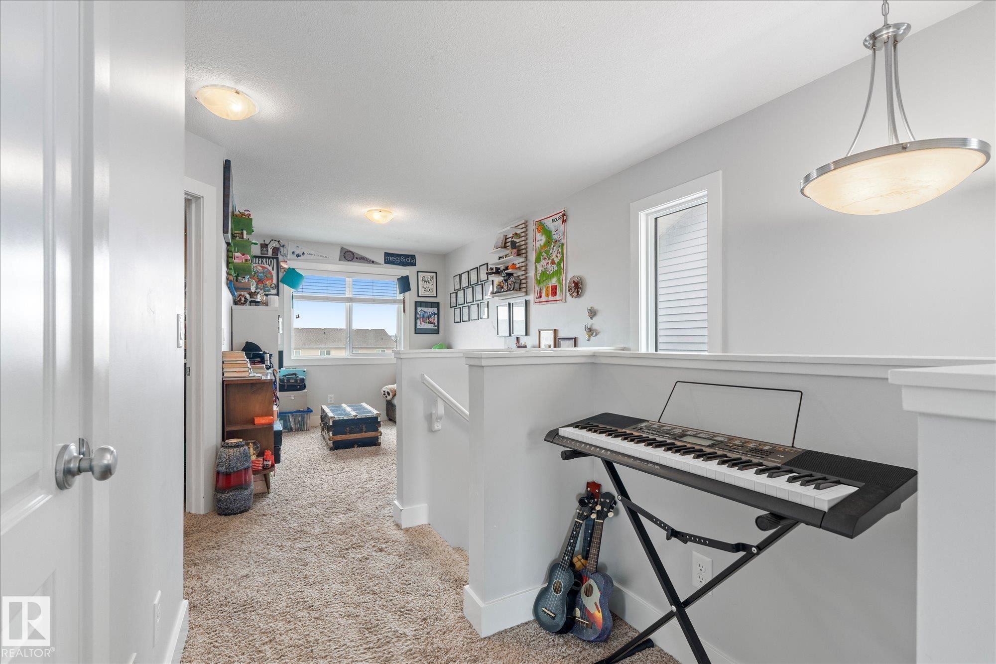 4126 6A Street, Edmonton, AB - Indoor Photo Showing Other Room