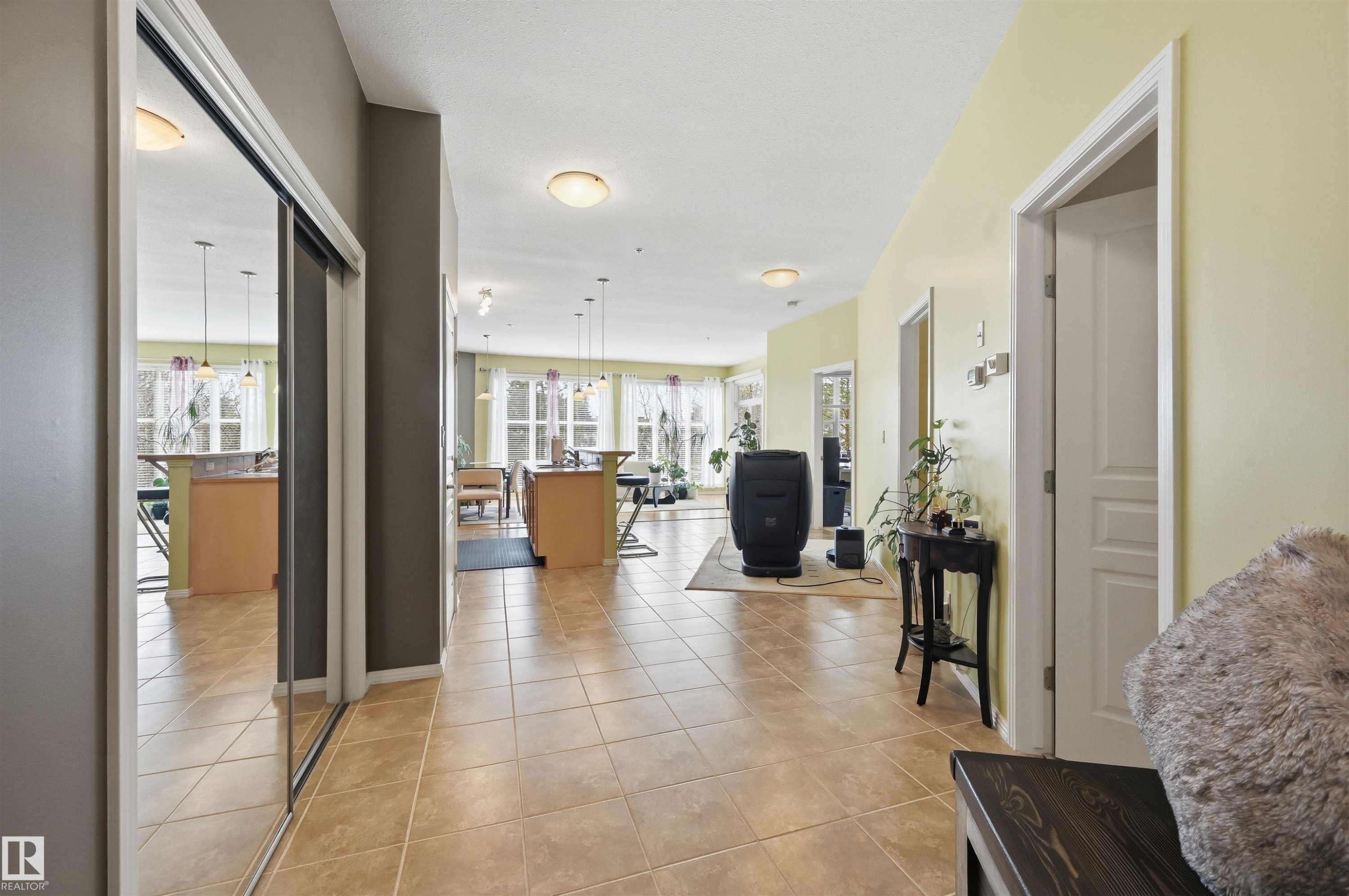 248 4827 104A Street, Edmonton, AB - Indoor Photo Showing Other Room