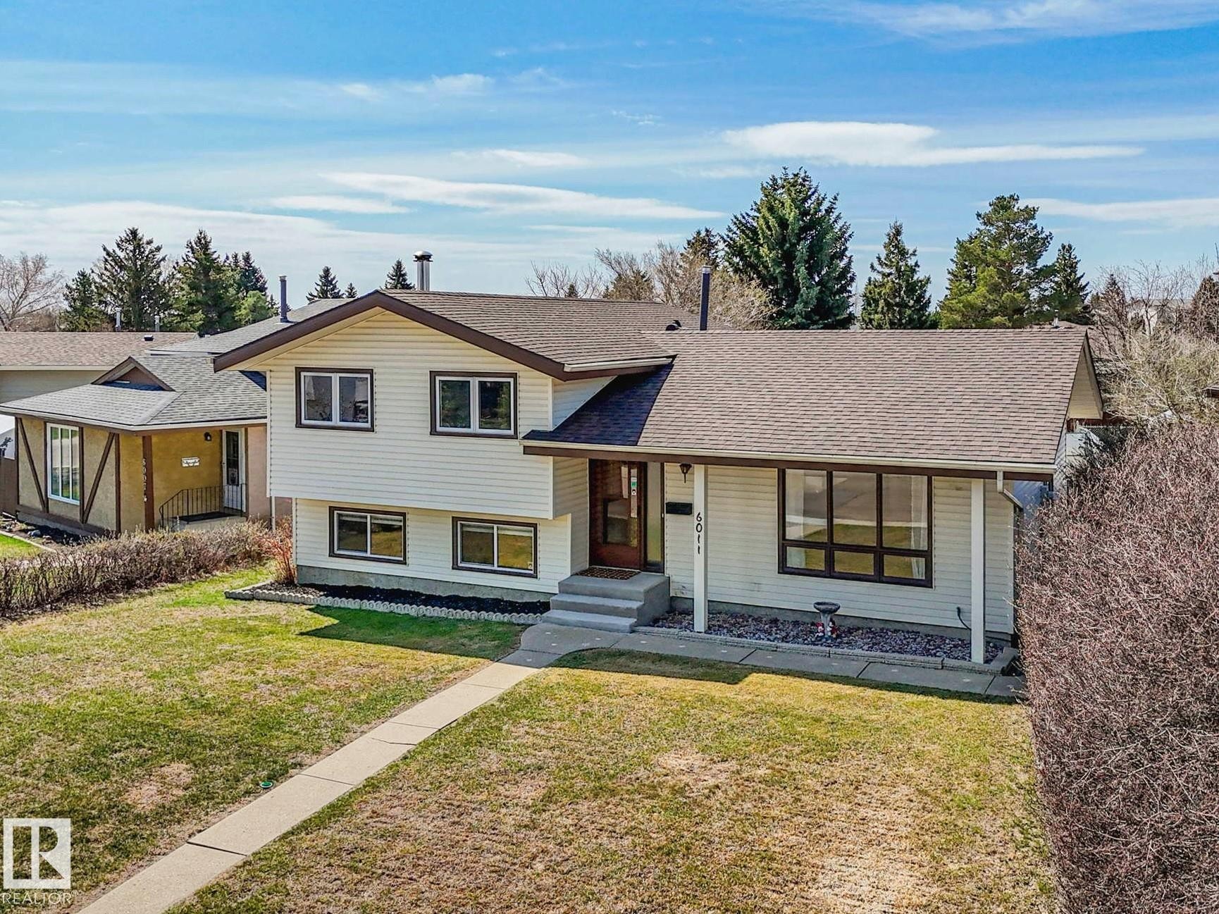 6011 37 Avenue, Edmonton, AB - Outdoor