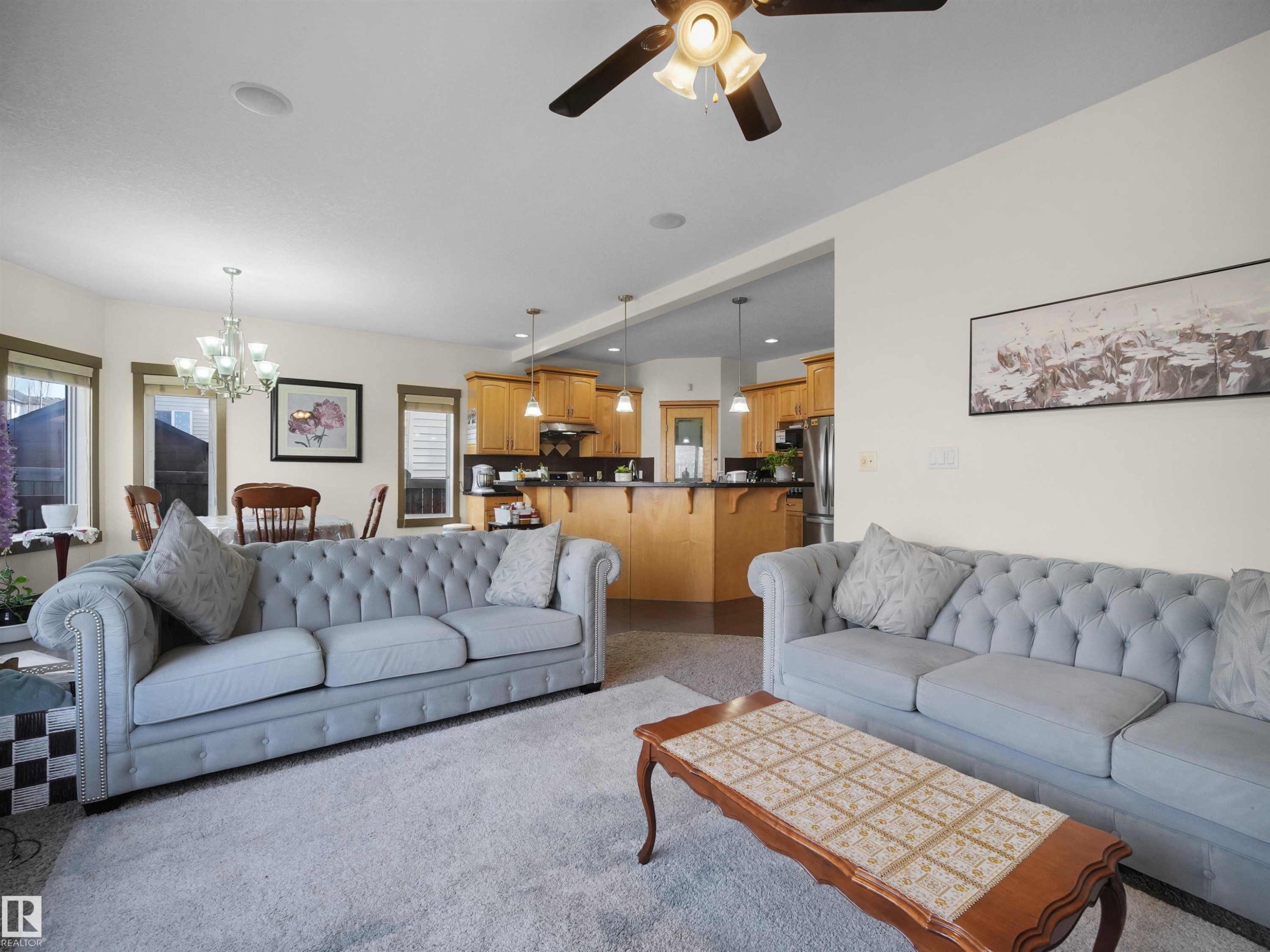 1015 61 Street, Edmonton, AB - Indoor Photo Showing Living Room