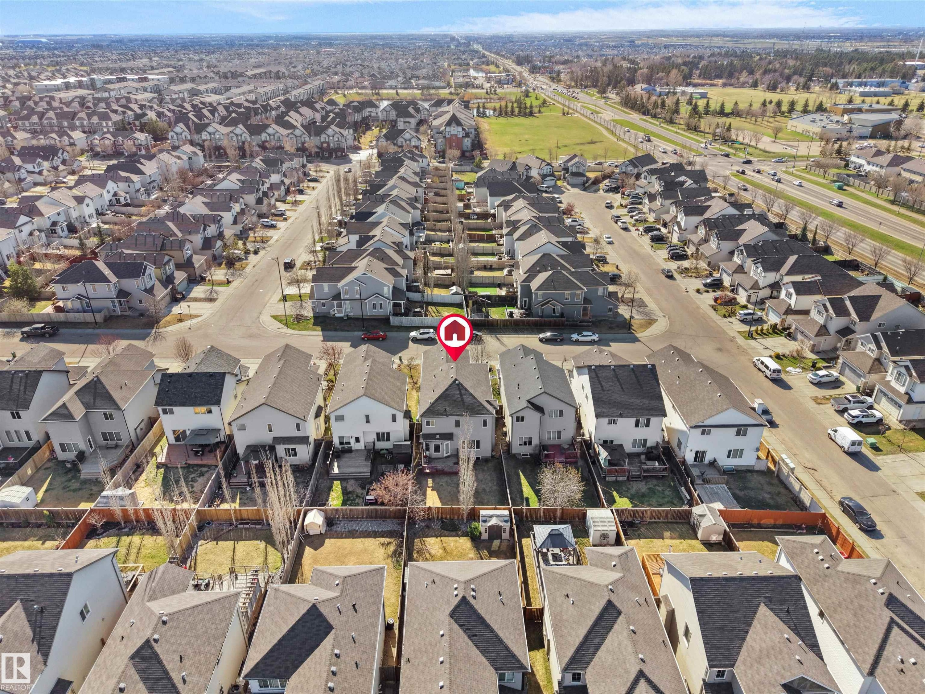 1015 61 Street, Edmonton, AB - Outdoor With View
