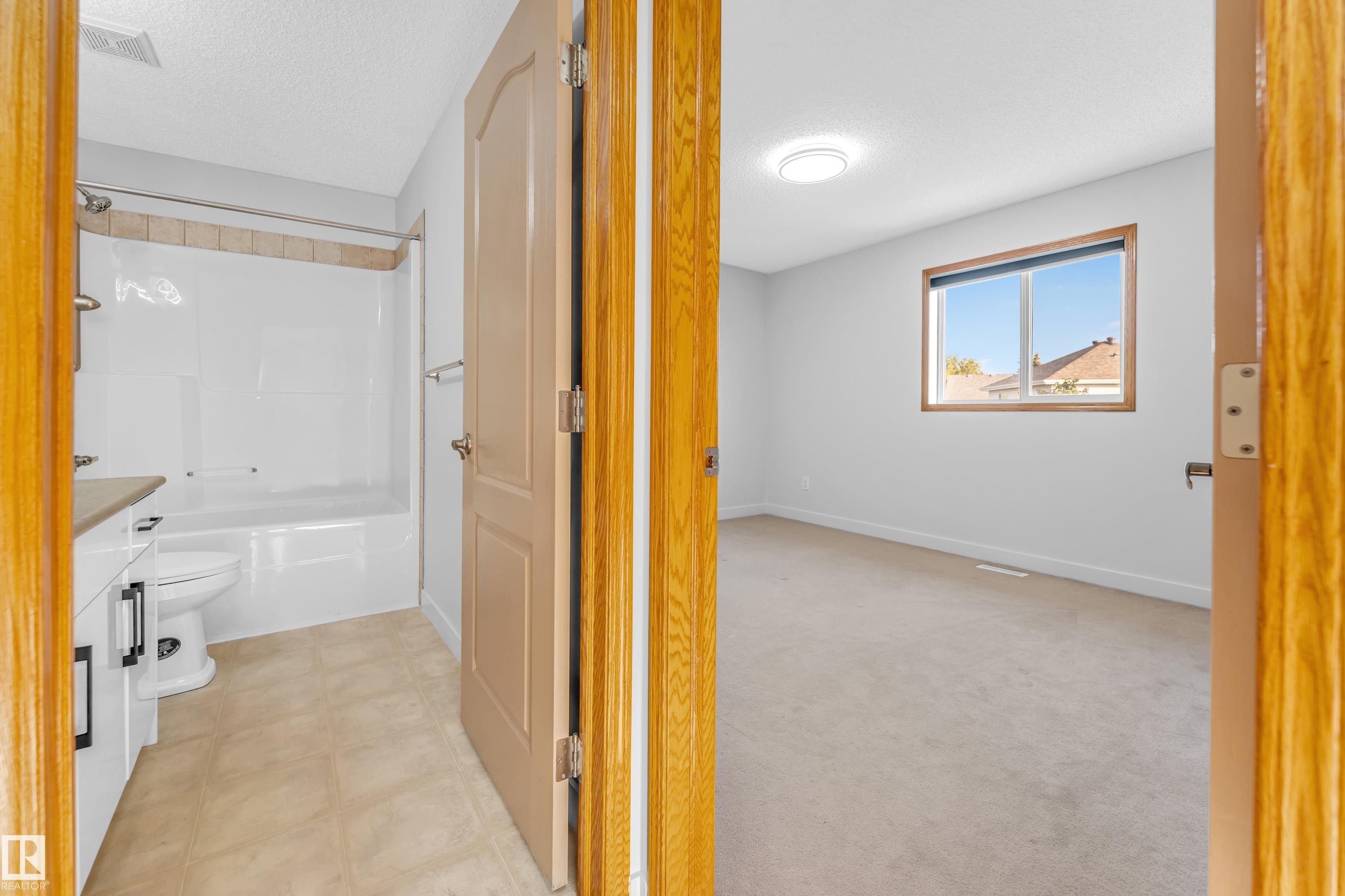 10621 175A Avenue, Edmonton, AB