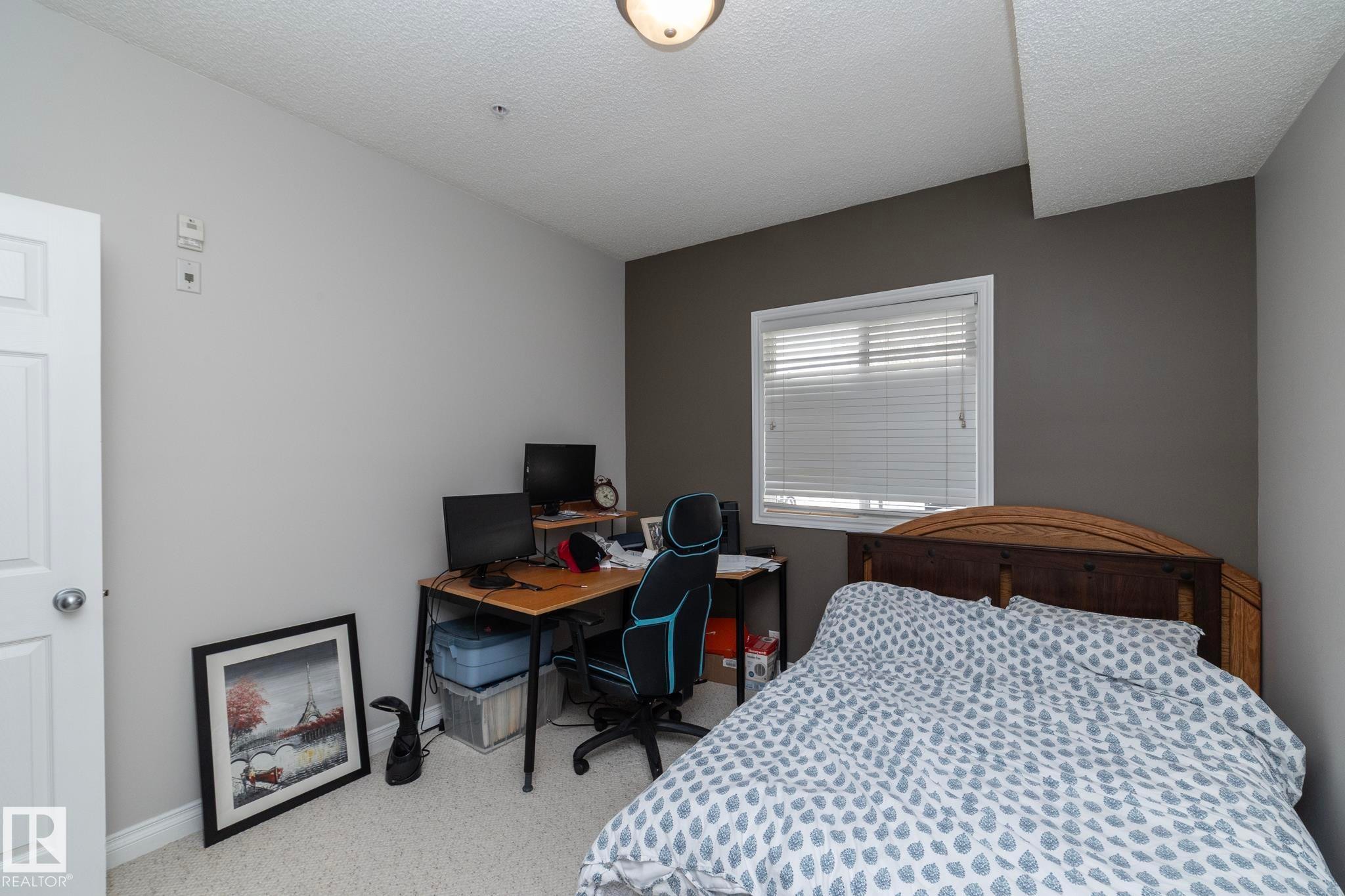 102 304 Lewis Estates Boulevard, Edmonton, AB - Indoor Photo Showing Bedroom