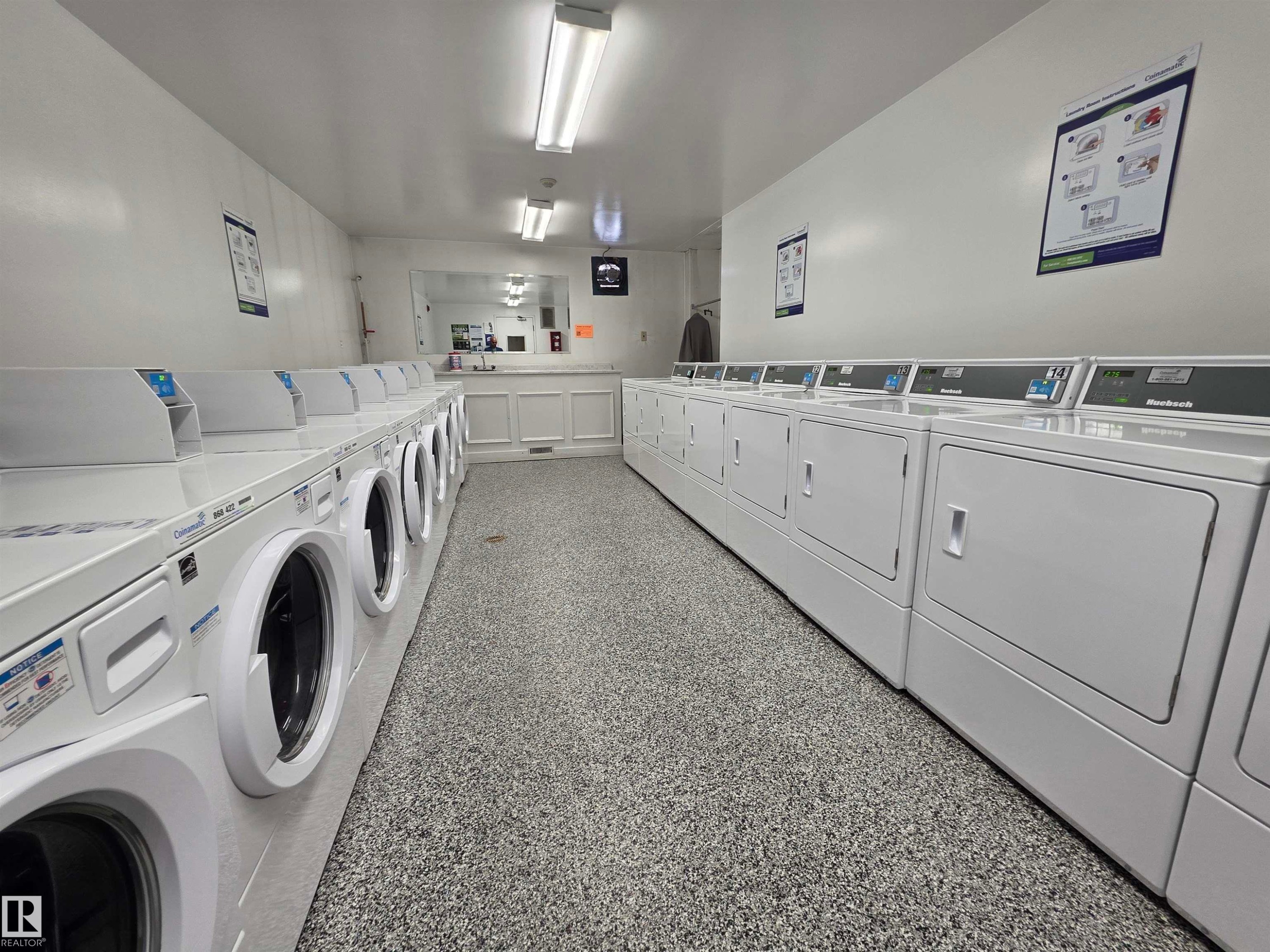 1201 10135 Saskatchewan Drive, Edmonton, AB - Indoor Photo Showing Laundry Room
