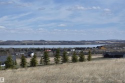 133 Bruhn Boulevard Rural Ponoka County, AB T0C 2J0