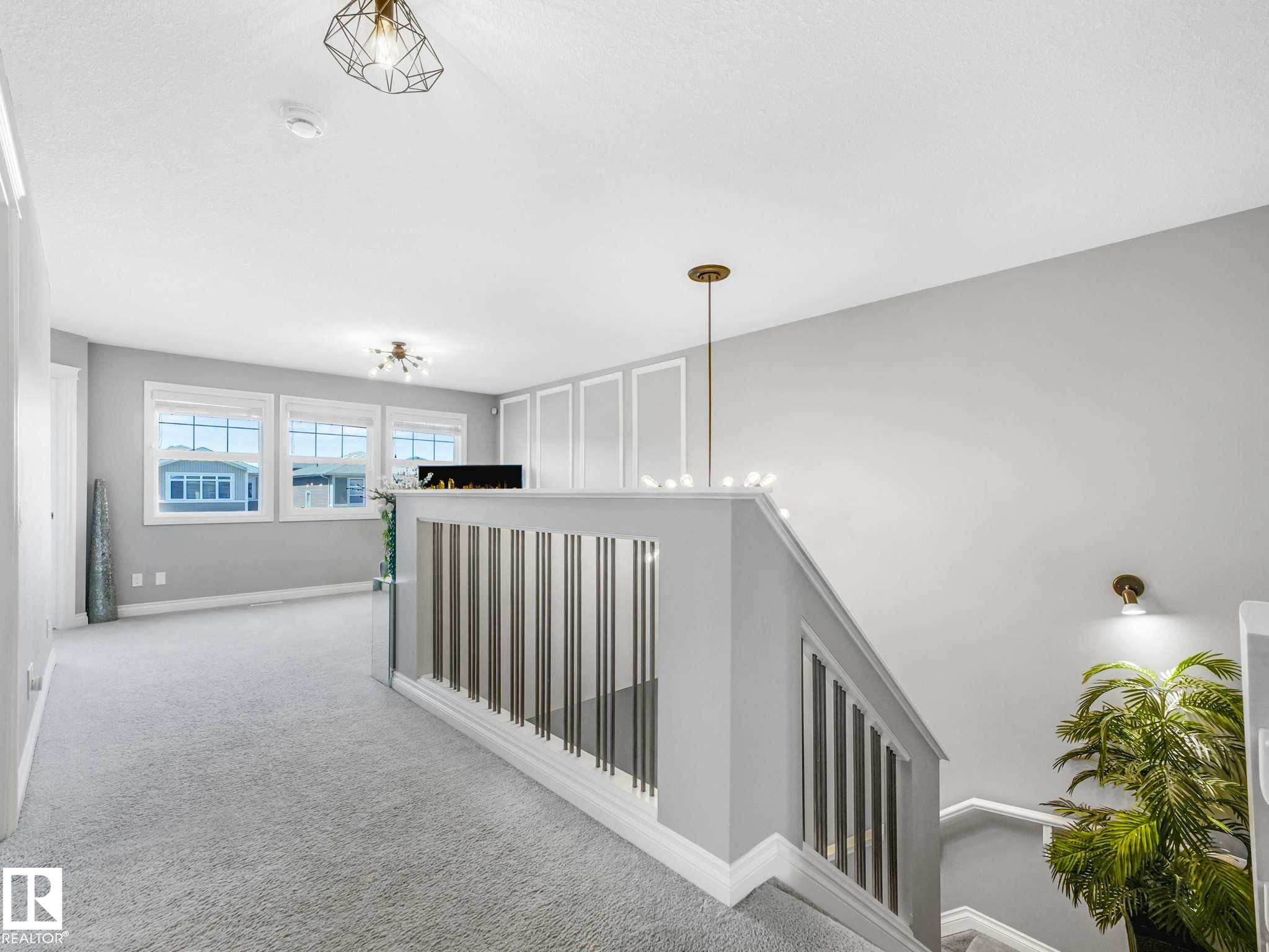 8427 216 Street, Edmonton, AB - Indoor Photo Showing Other Room