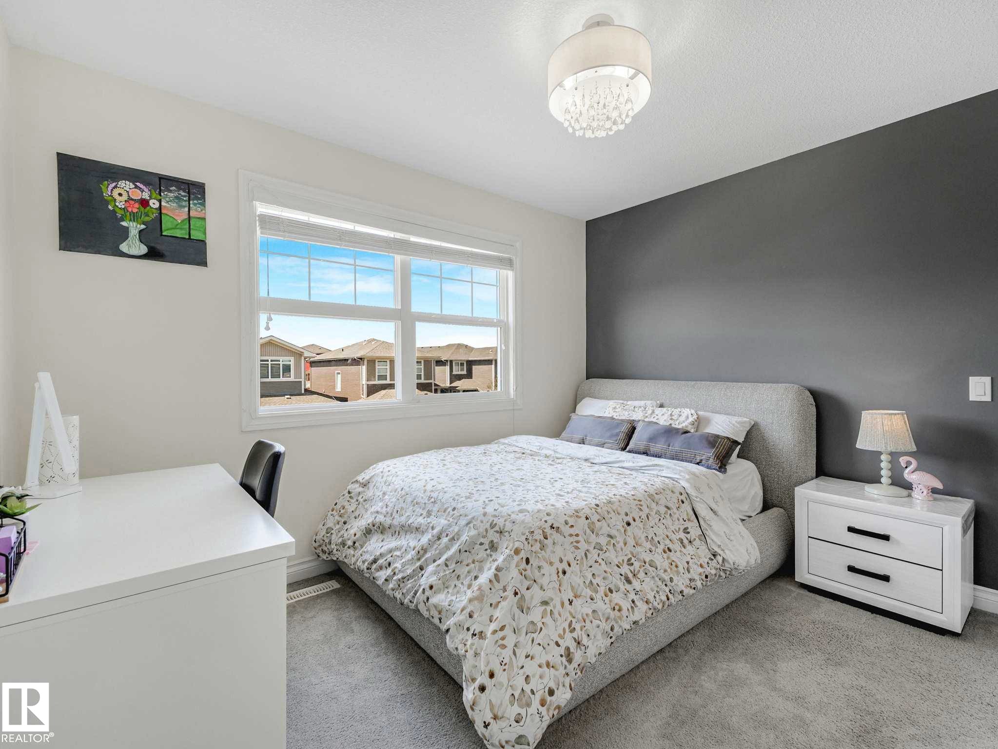 8427 216 Street, Edmonton, AB - Indoor Photo Showing Bedroom