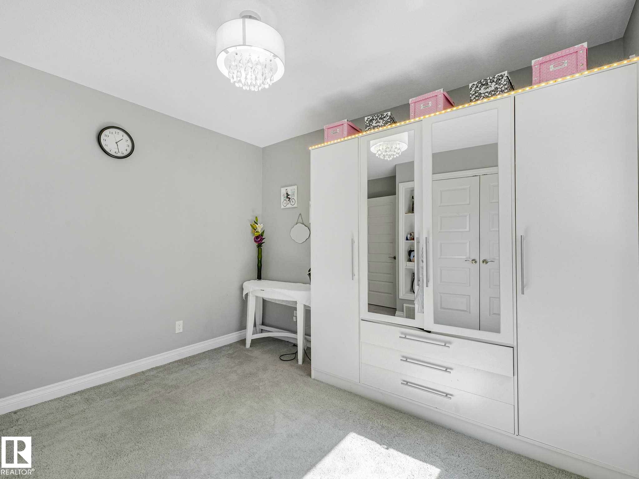8427 216 Street, Edmonton, AB - Indoor Photo Showing Other Room