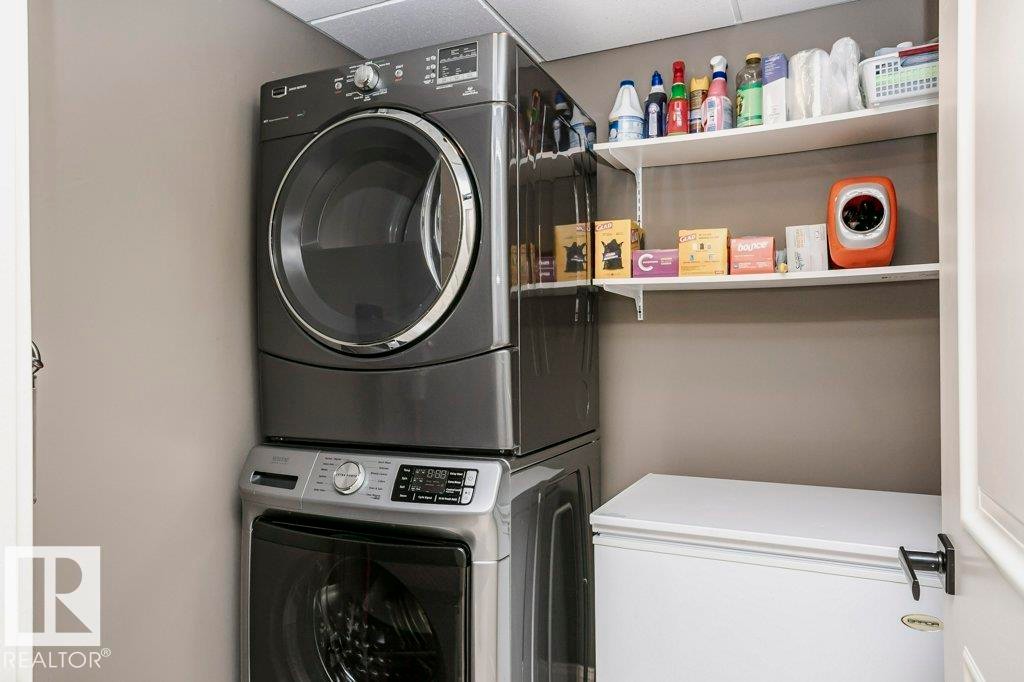 602 8728 Gateway Boulevard, Edmonton, AB - Indoor Photo Showing Laundry Room