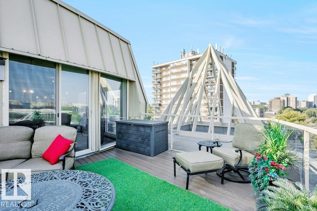 602 8728 Gateway Boulevard, Edmonton, AB - Outdoor With Exterior