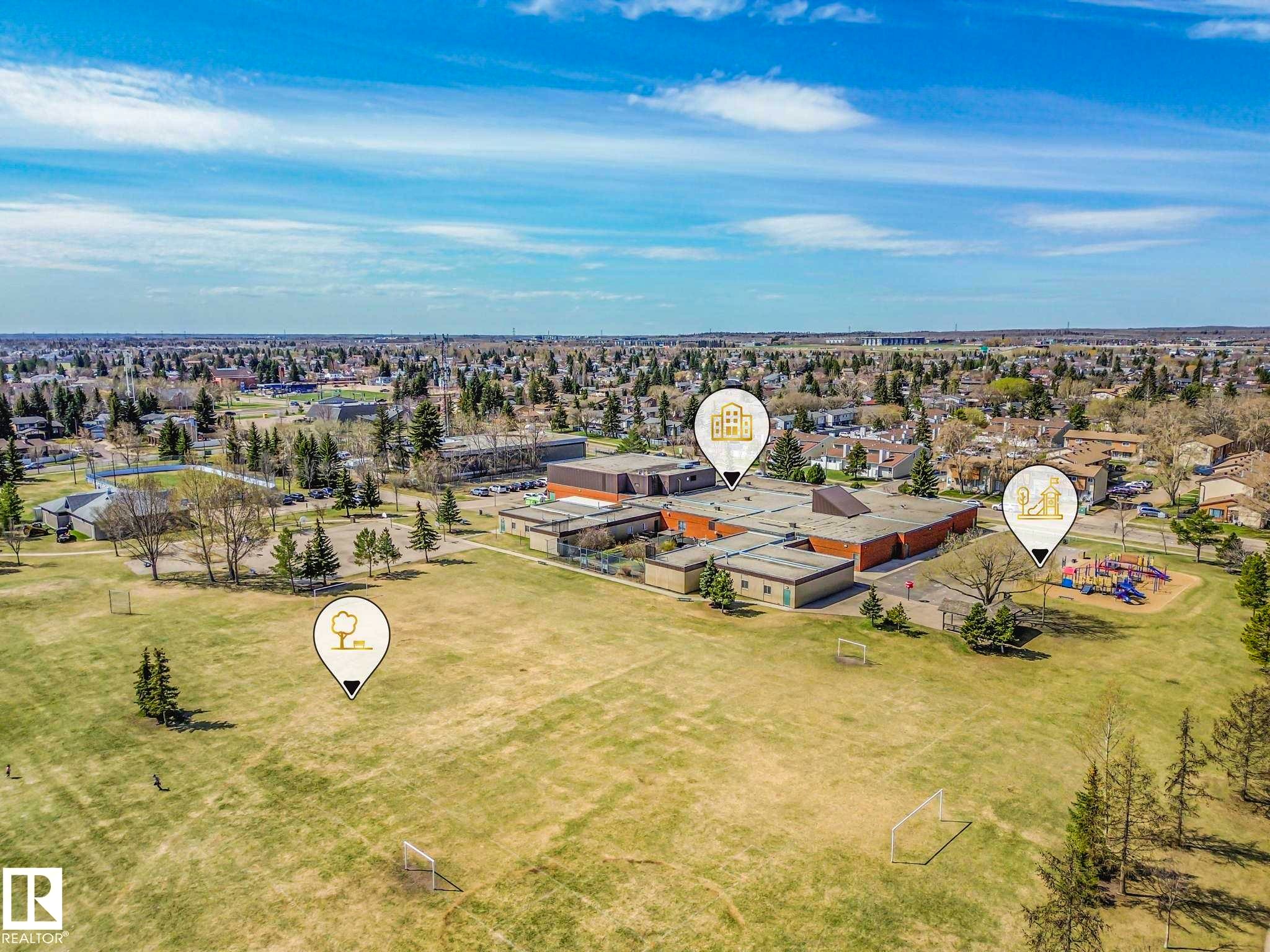 125 Marlborough Place, Edmonton, AB - Outdoor With View