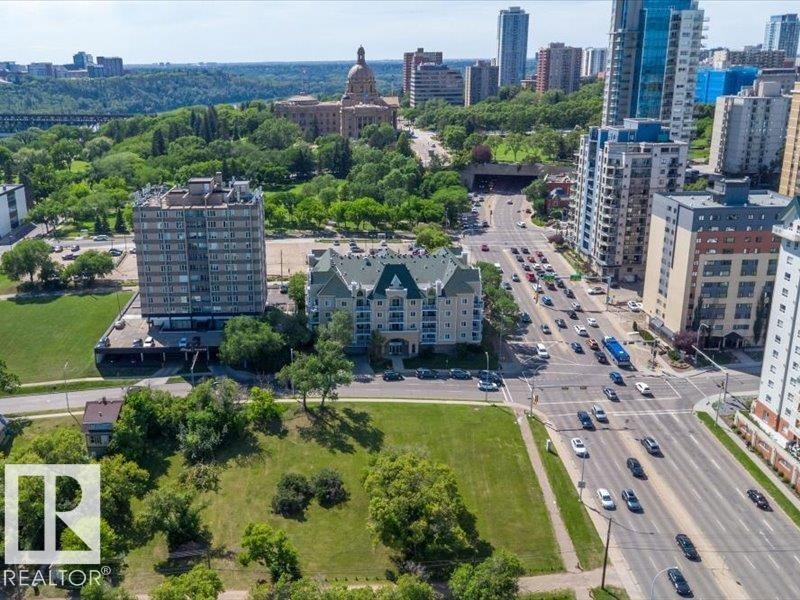 204 9640 105 Street, Edmonton, AB - Outdoor With View