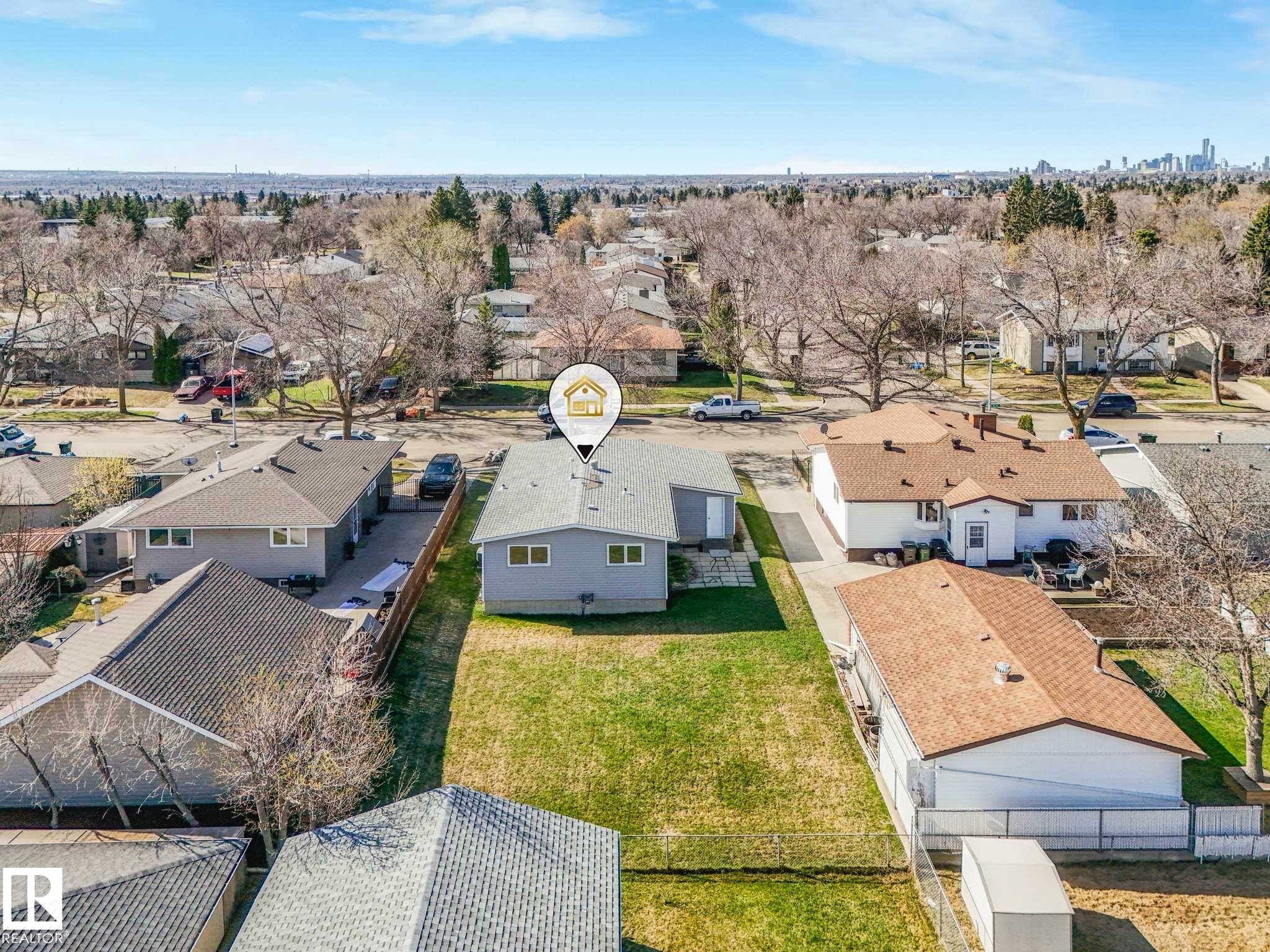 5916 148 Avenue, Edmonton, AB - Outdoor With View