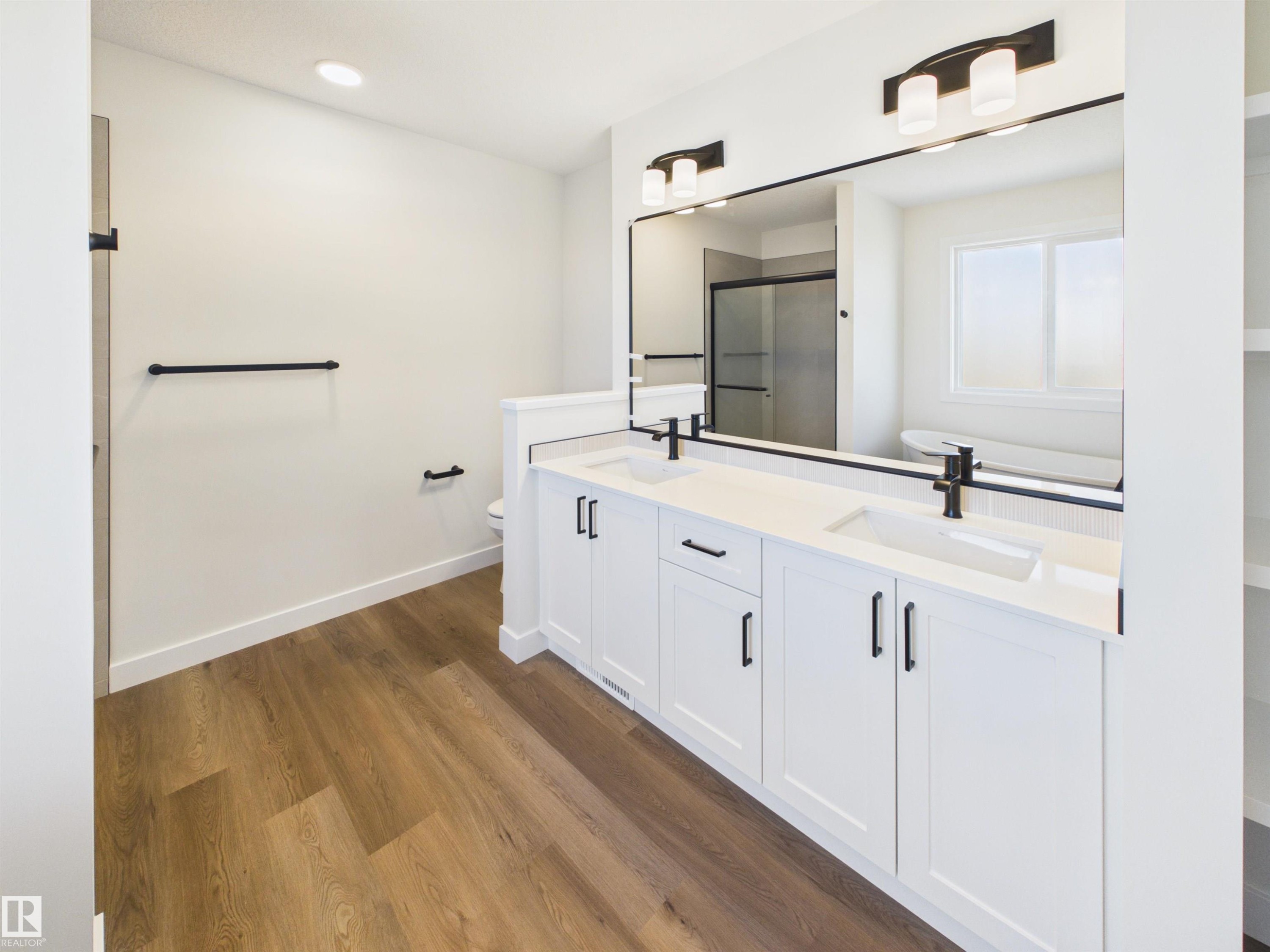 407 Brickyard Point(E), Stony Plain, AB - Indoor