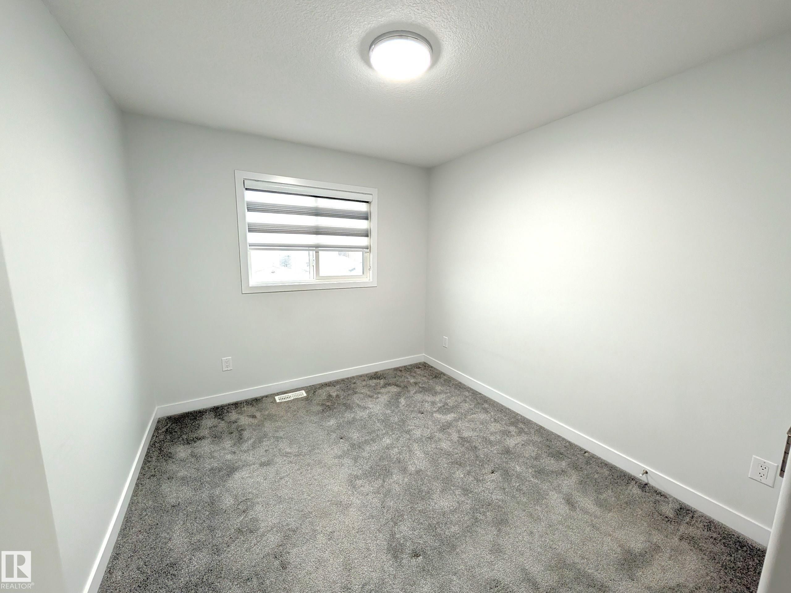 9455 Colak Lane, Edmonton, AB