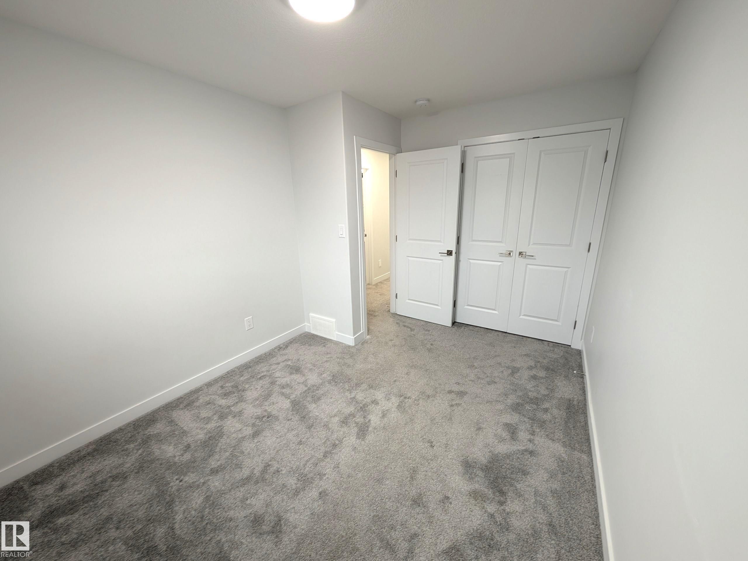 9455 Colak Lane, Edmonton, AB