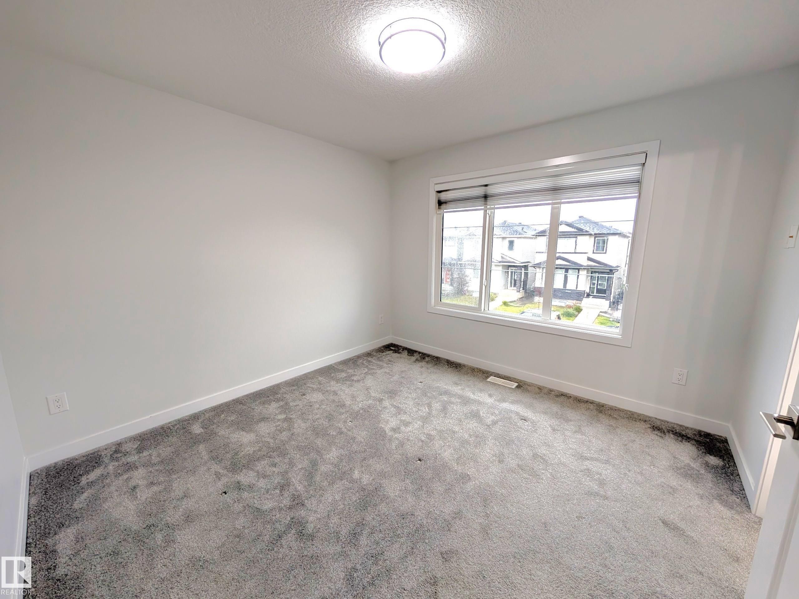 9455 Colak Lane, Edmonton, AB