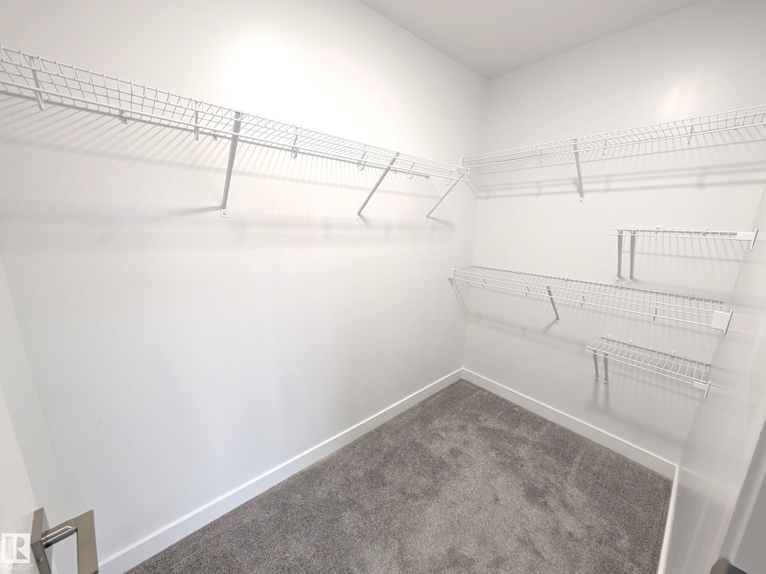9455 Colak Lane, Edmonton, AB