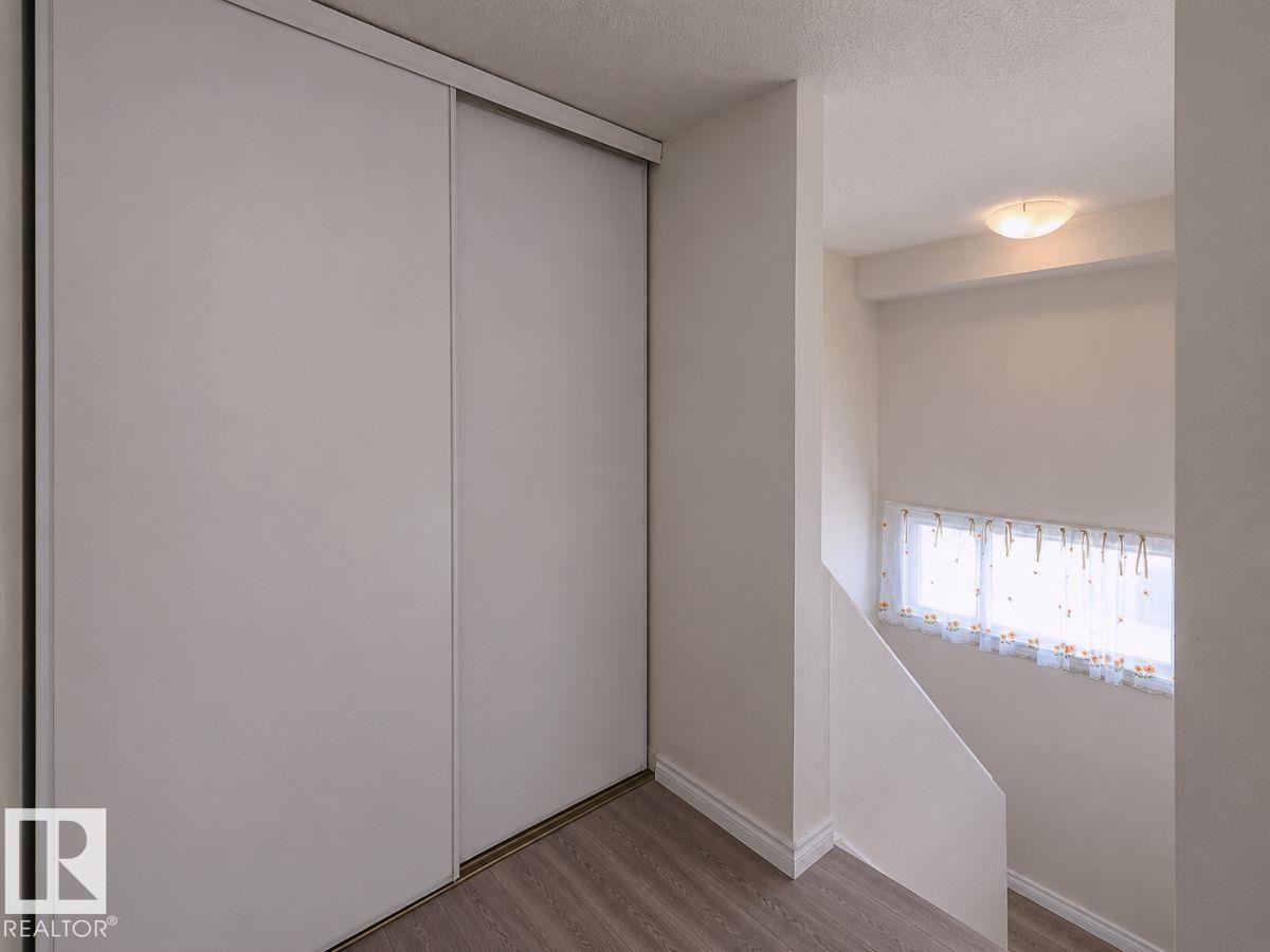 14458 56 Street, Edmonton, AB - Indoor Photo Showing Other Room