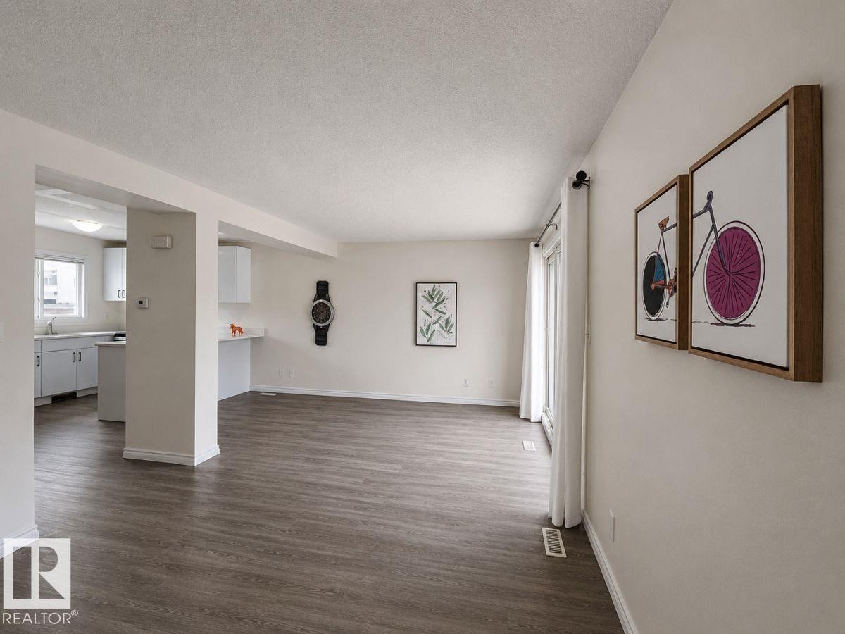 14458 56 Street, Edmonton, AB - Indoor Photo Showing Other Room