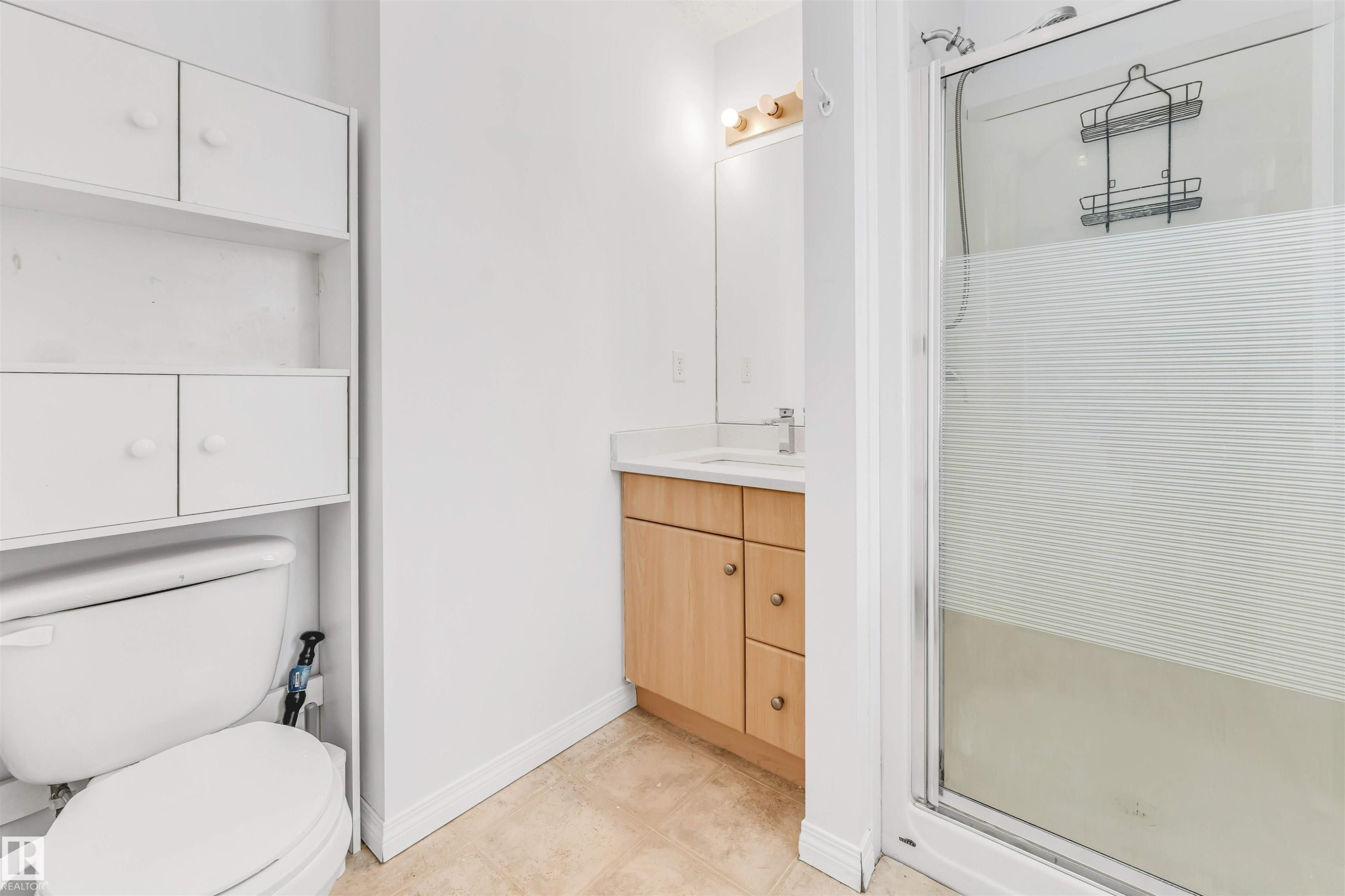96 4350 23 Street, Edmonton, AB - Indoor Photo Showing Bathroom