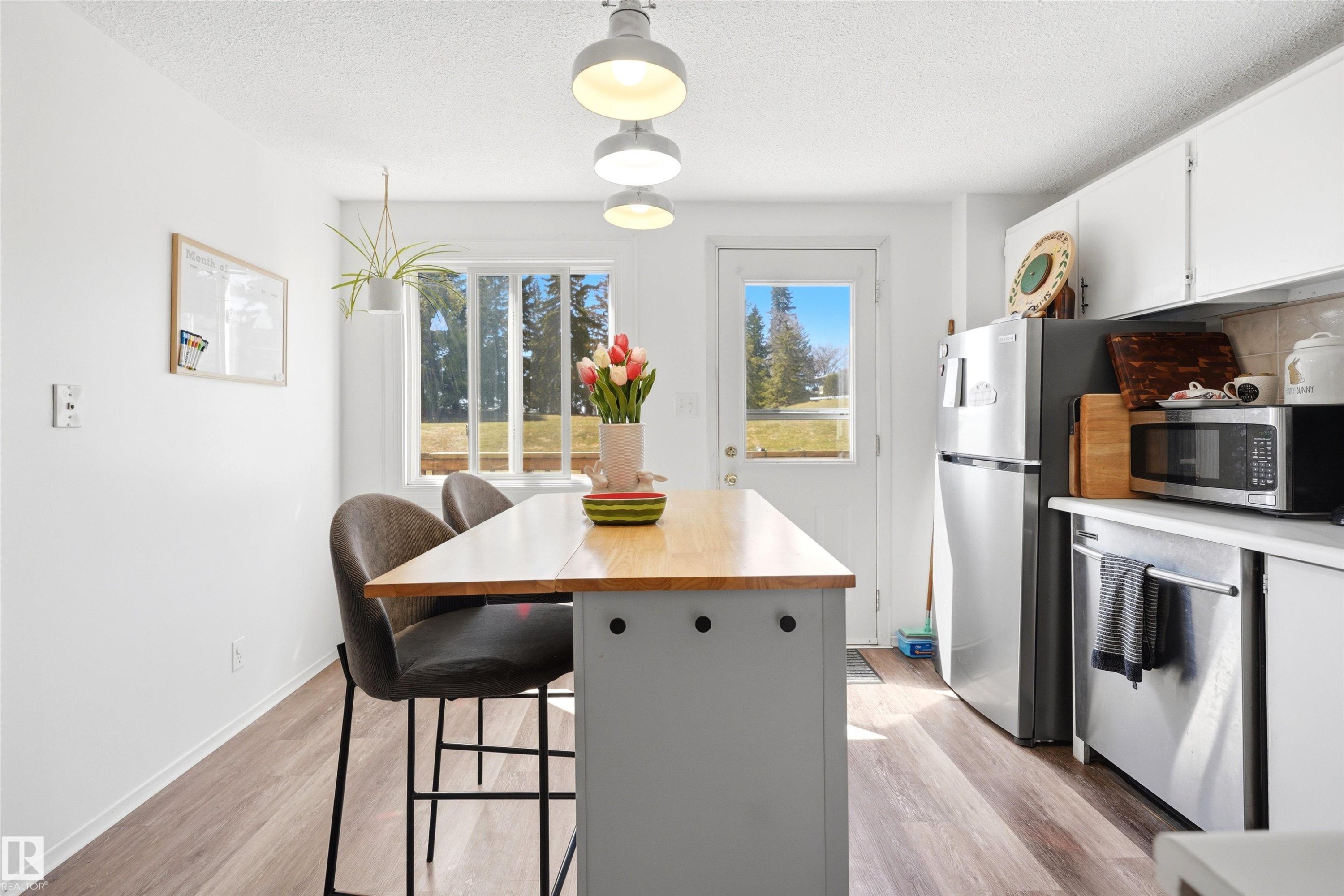 61 Ridgewood Terrace, St. Albert, AB - Indoor Photo Showing Other Room