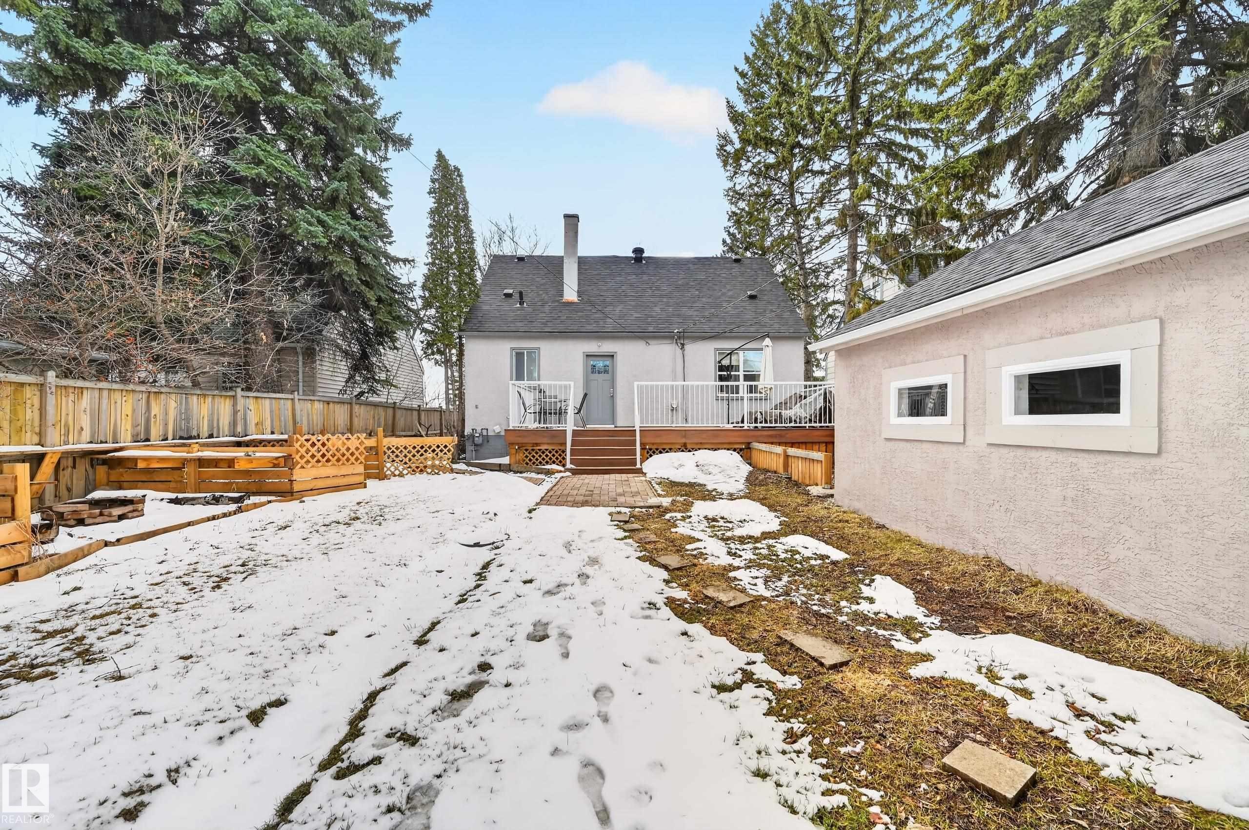 6807 112A Street, Edmonton, AB - Outdoor With Deck Patio Veranda