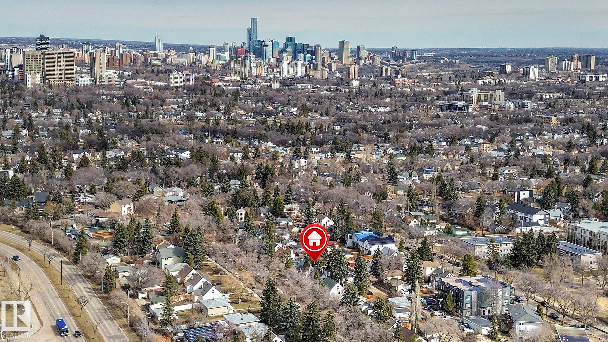 6807 112A Street, Edmonton, AB - Outdoor With View