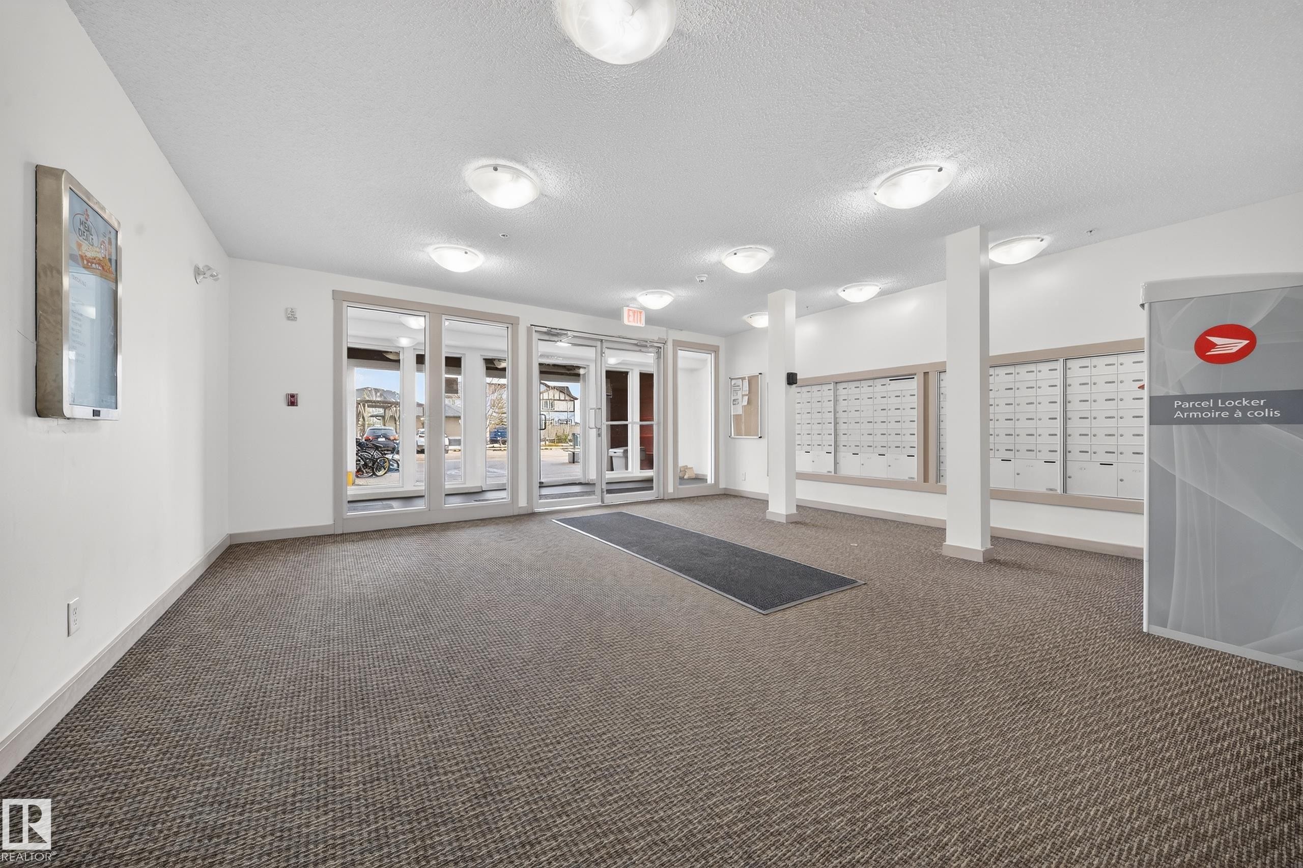 412 3315 James Mowatt Trail, Edmonton, AB - Indoor Photo Showing Other Room