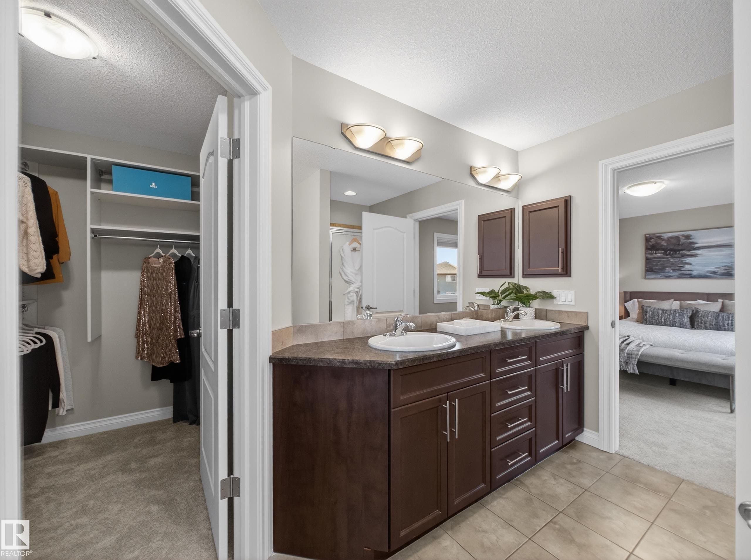 1473 Wates Link, Edmonton, AB - Indoor Photo Showing Bathroom