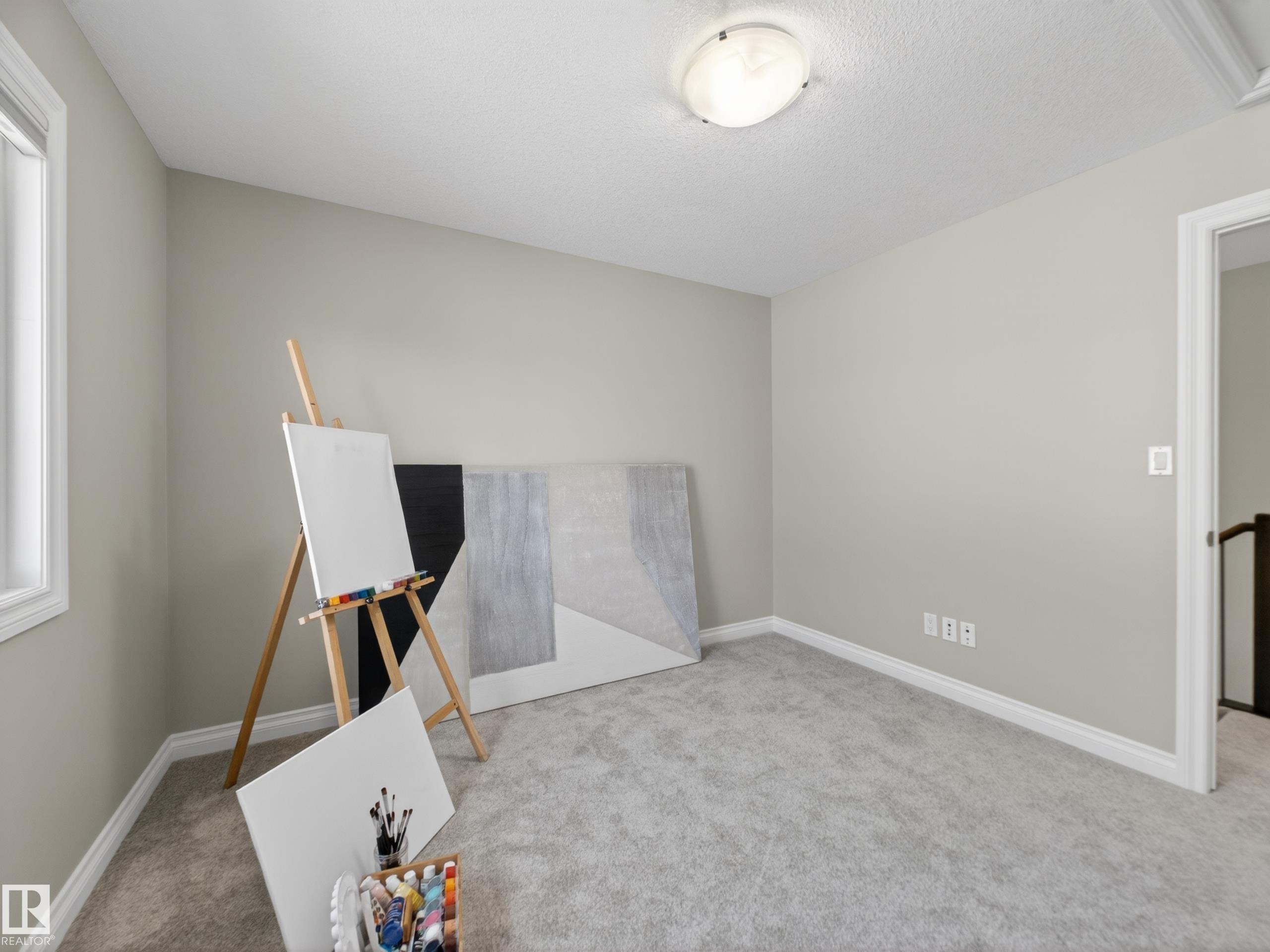 1473 Wates Link, Edmonton, AB - Indoor Photo Showing Other Room