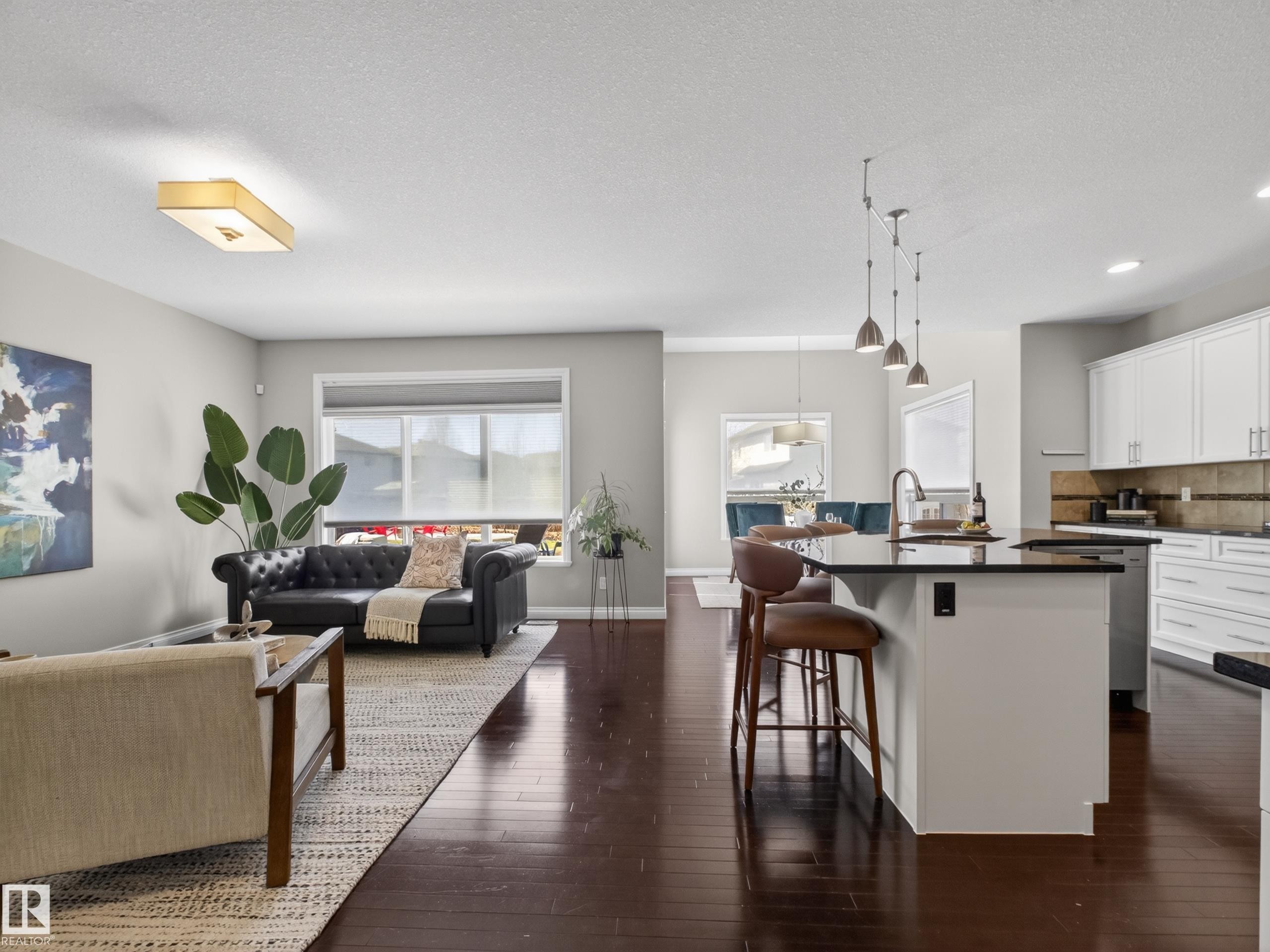 1473 Wates Link, Edmonton, AB - Indoor