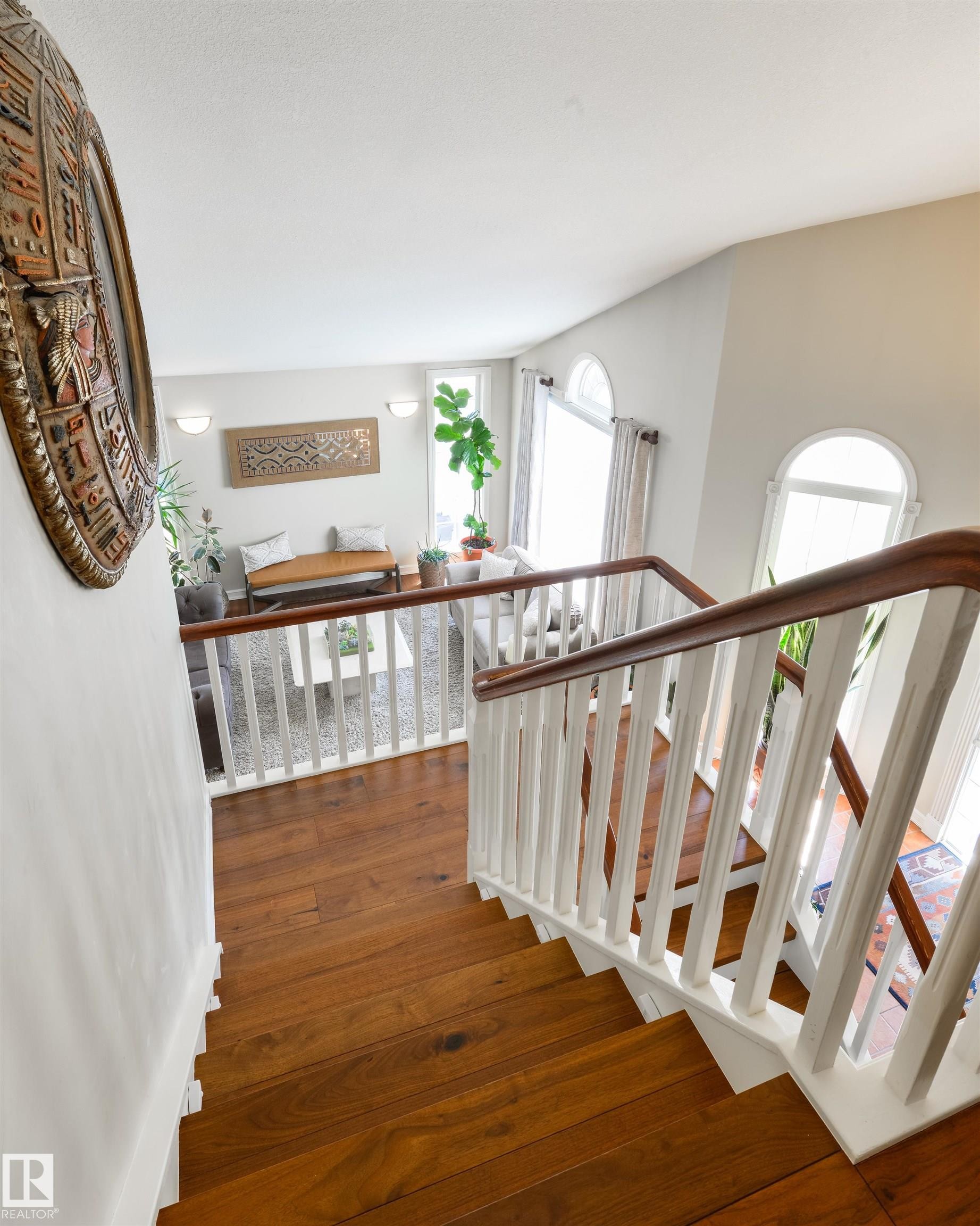 11304 9 Avenue, Edmonton, AB - Indoor Photo Showing Other Room