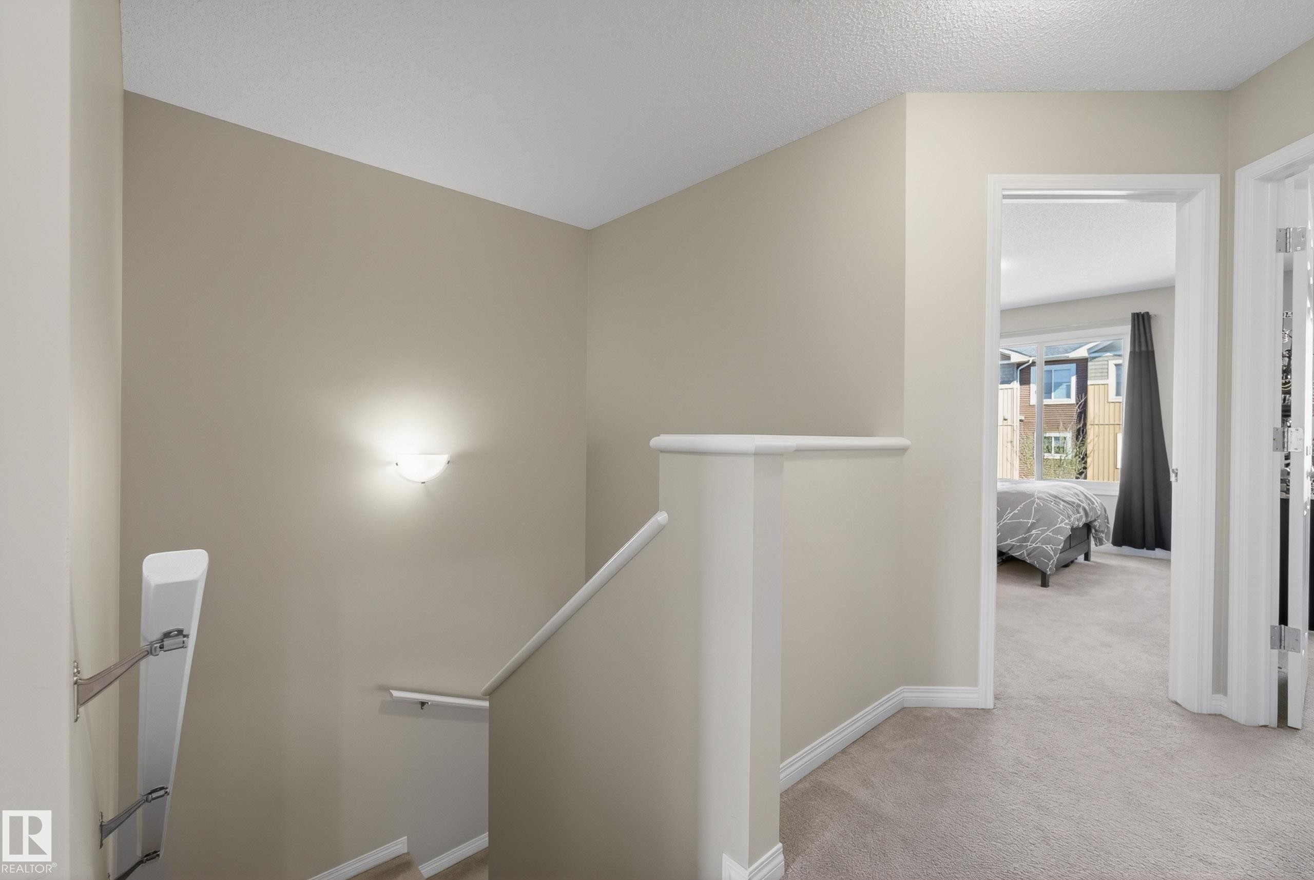 757 Eagleson Crescent, Edmonton, AB