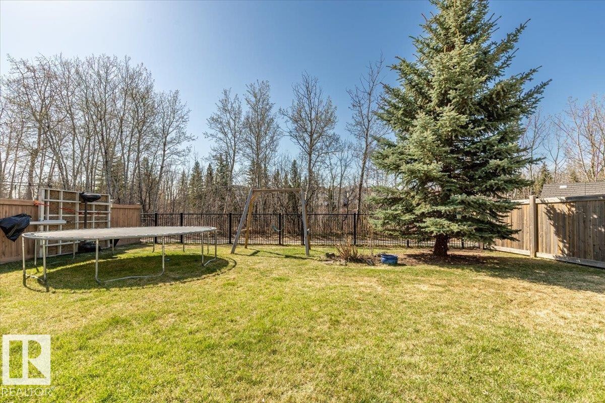 30 Ravine Drive, Devon, AB - Outdoor