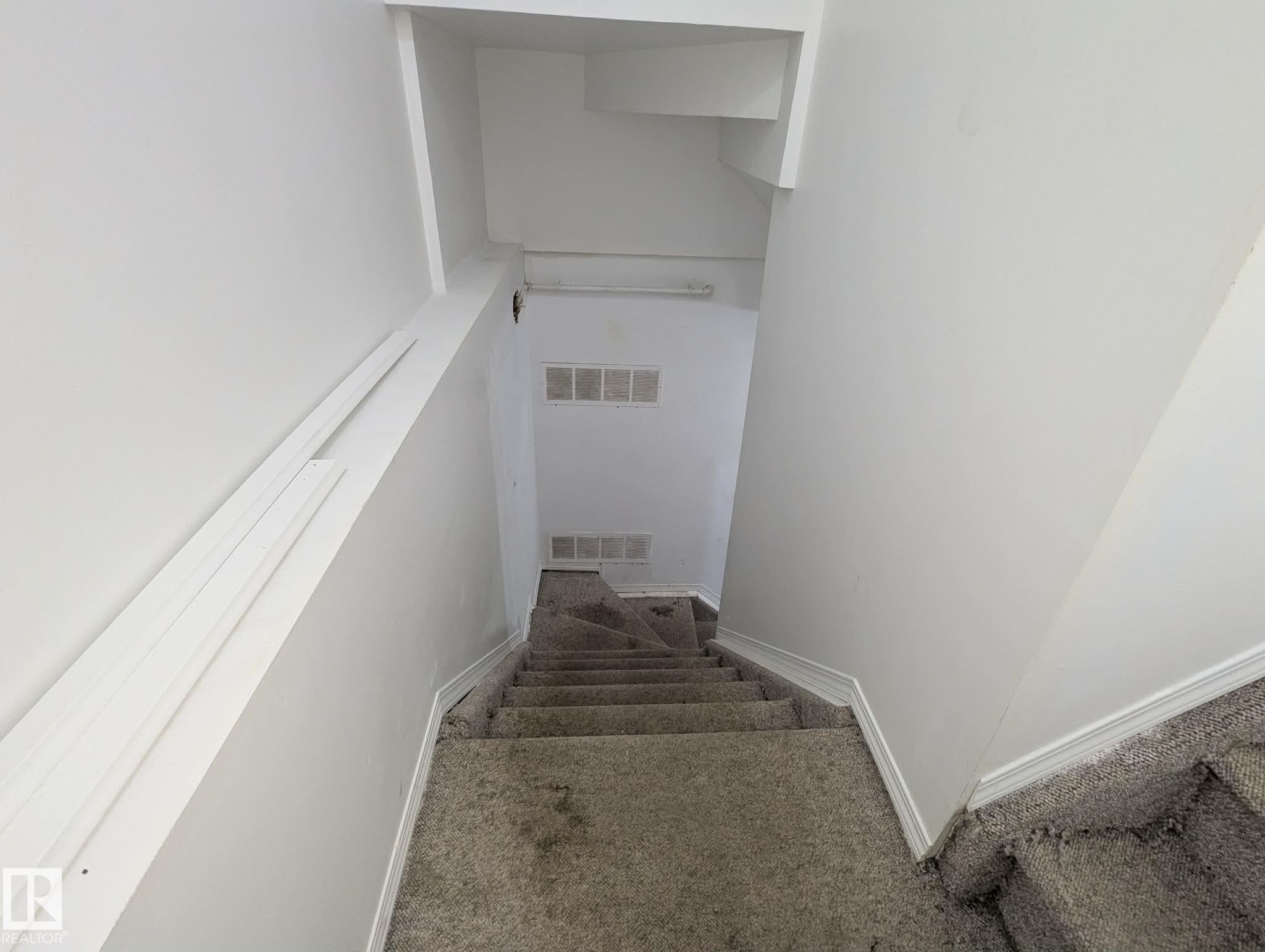 11725 83 Street, Edmonton, AB - Indoor Photo Showing Other Room