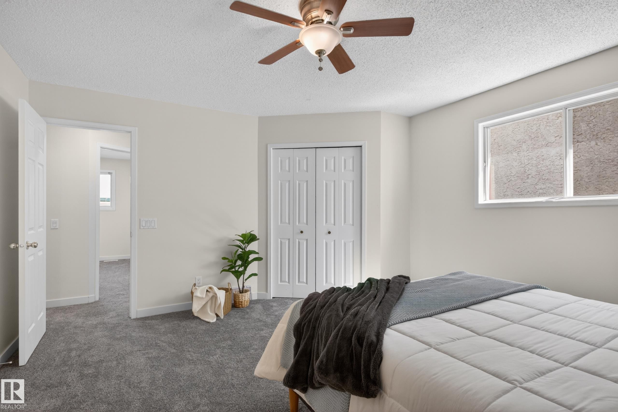 15323 72 Street, Edmonton, AB - Indoor Photo Showing Bedroom