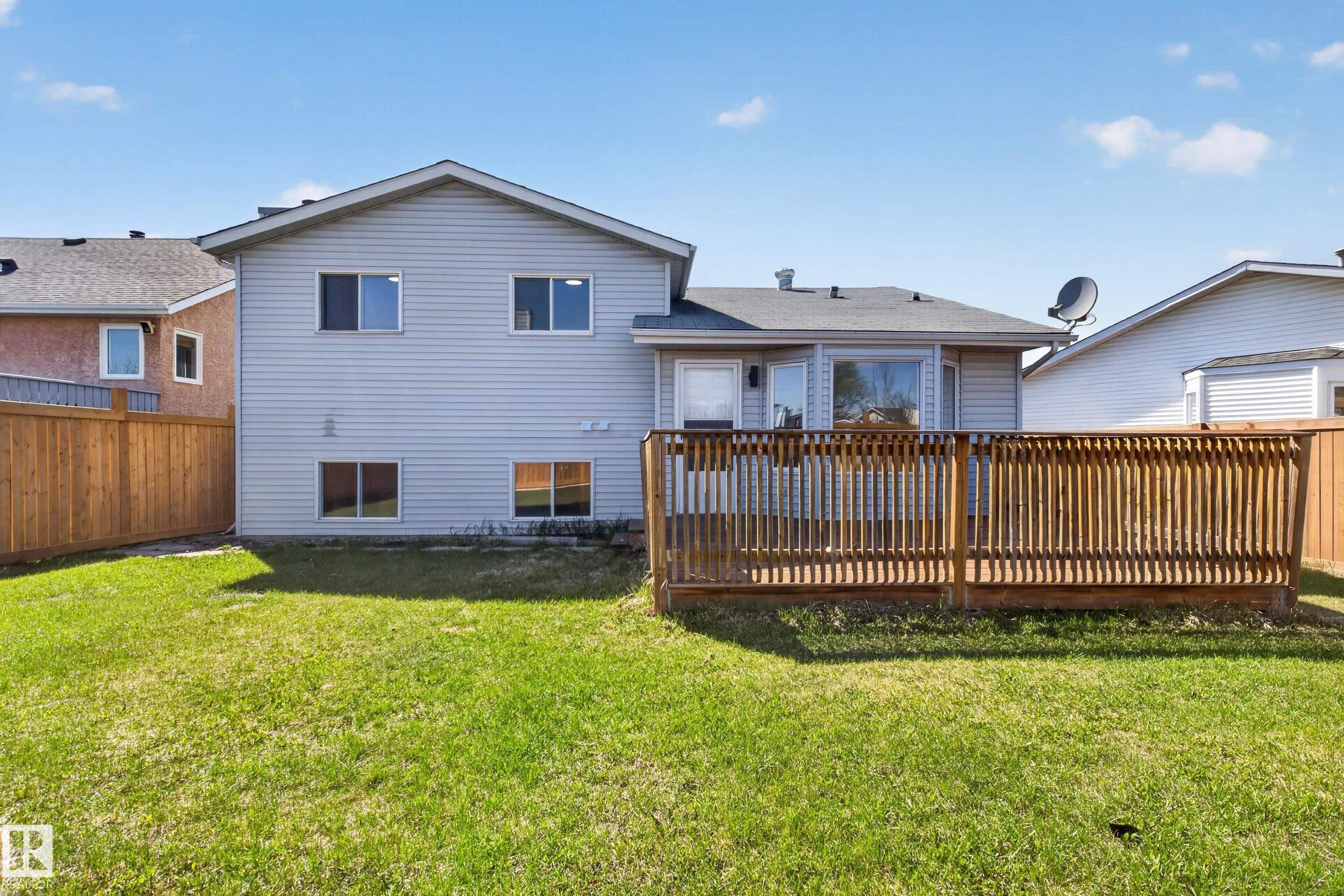 15323 72 Street, Edmonton, AB - Outdoor