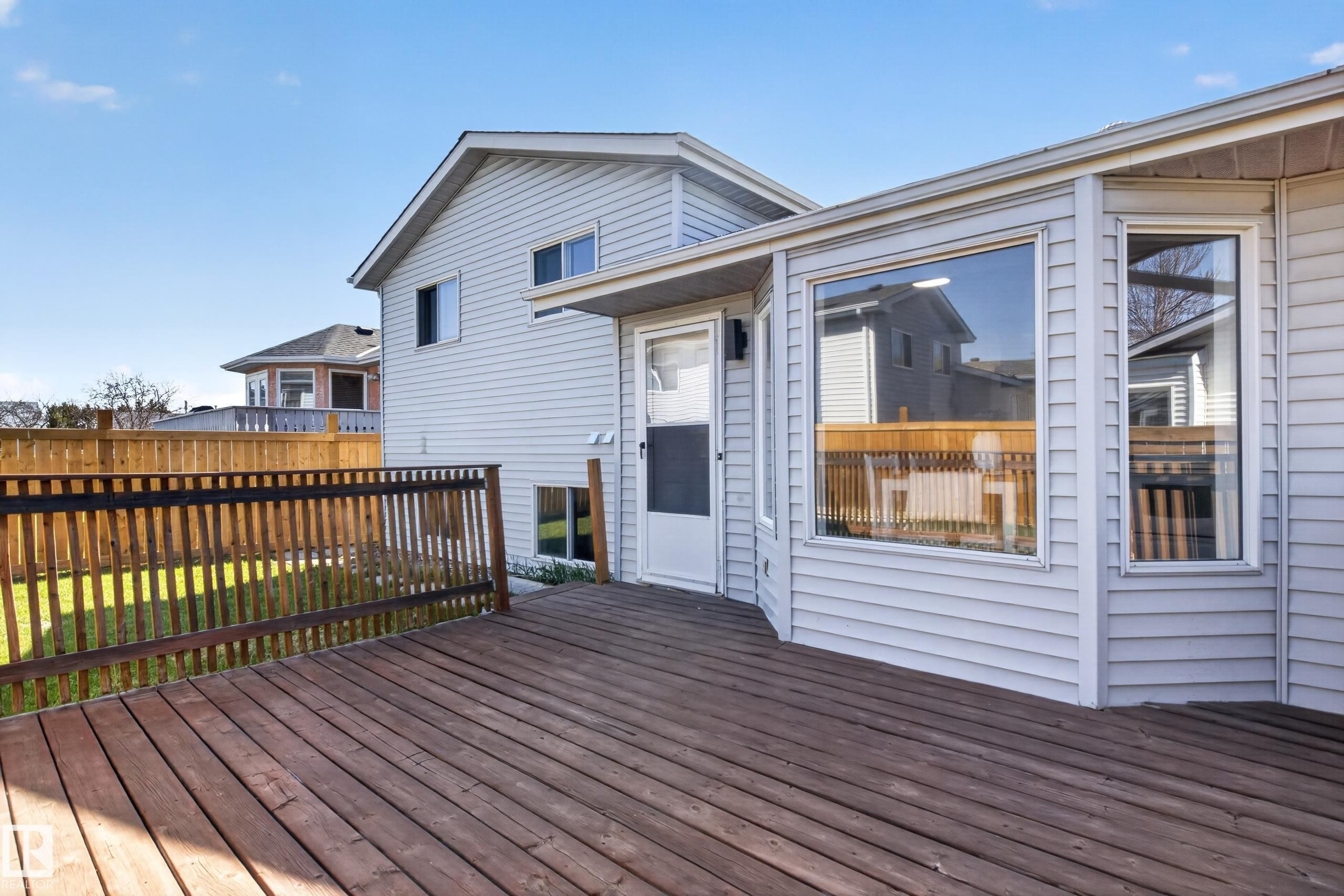 15323 72 Street, Edmonton, AB - Outdoor With Deck Patio Veranda With Exterior