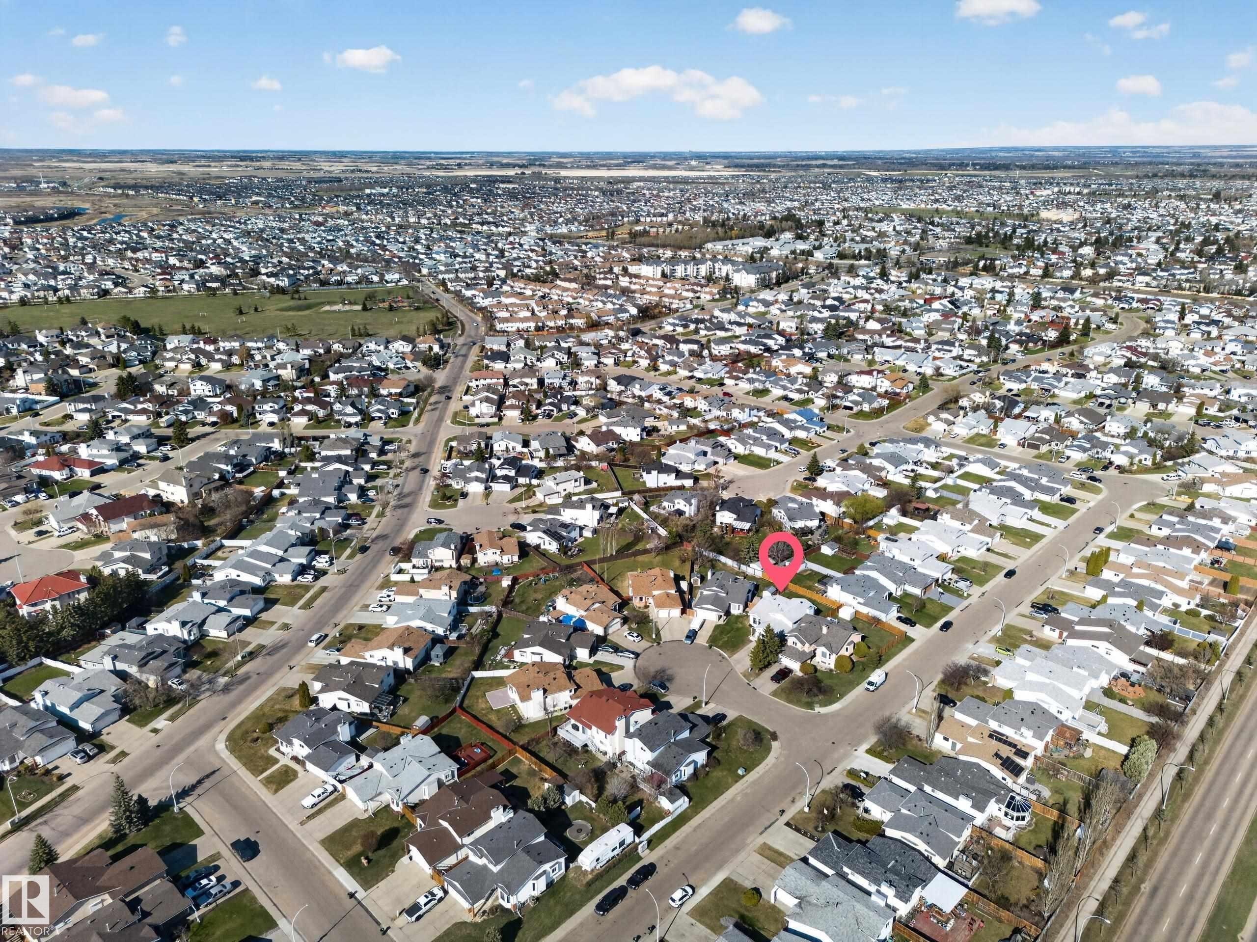 15323 72 Street, Edmonton, AB - Outdoor With View